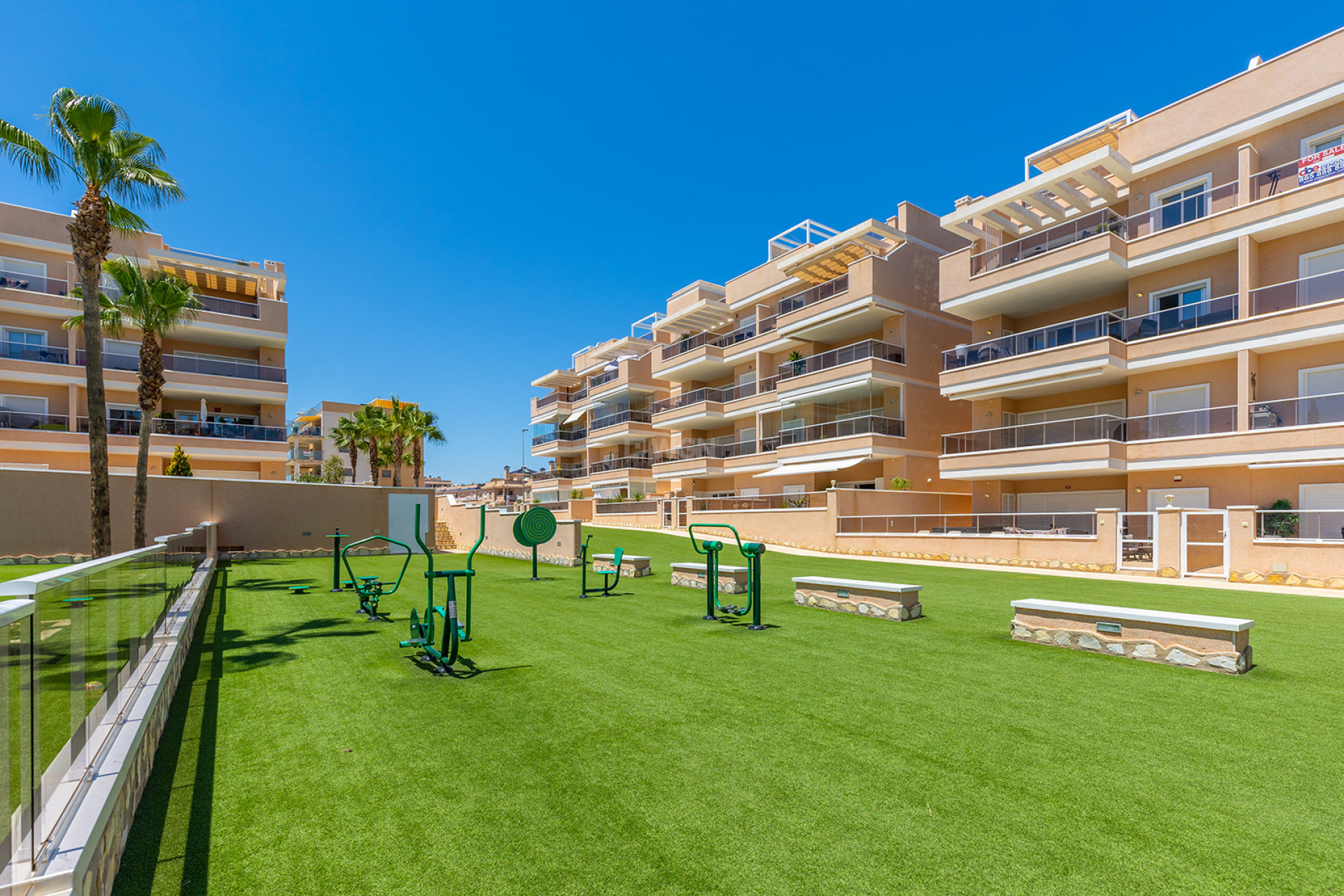 Odsprzedaż - Mieszkanie w bloku - Torrevieja - Costa Blanca