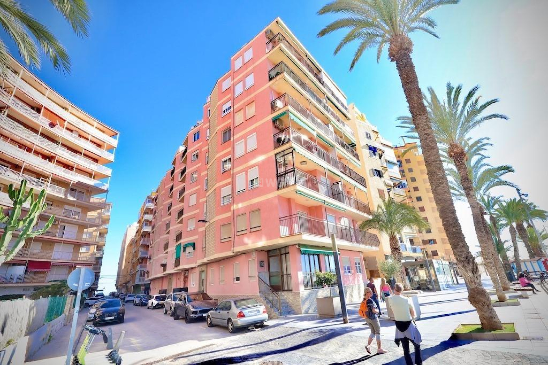 Odsprzedaż - Mieszkanie w bloku - Torrevieja - Costa Blanca