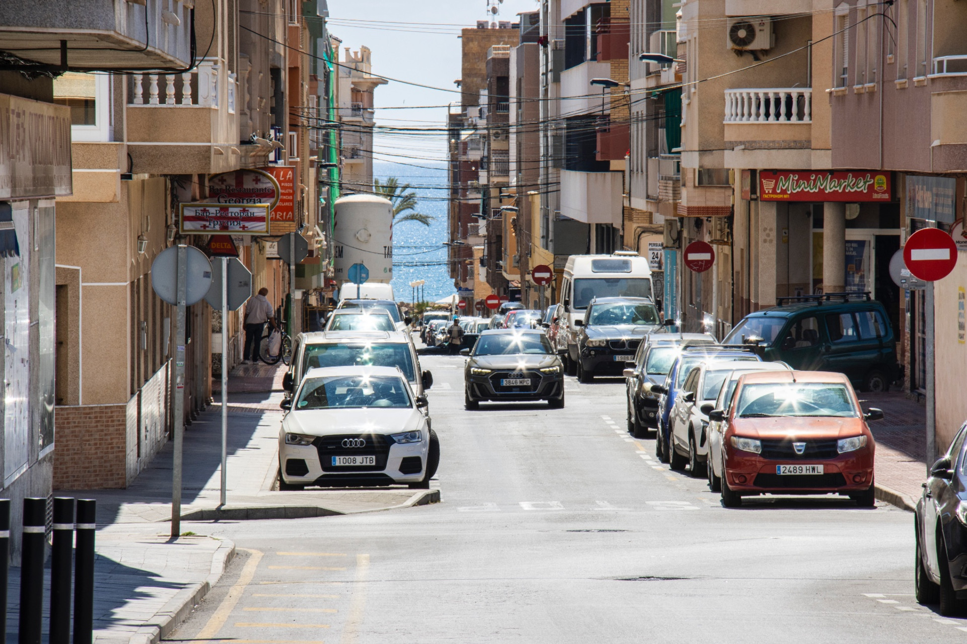 Odsprzedaż - Mieszkanie w bloku - Torrevieja - Costa Blanca