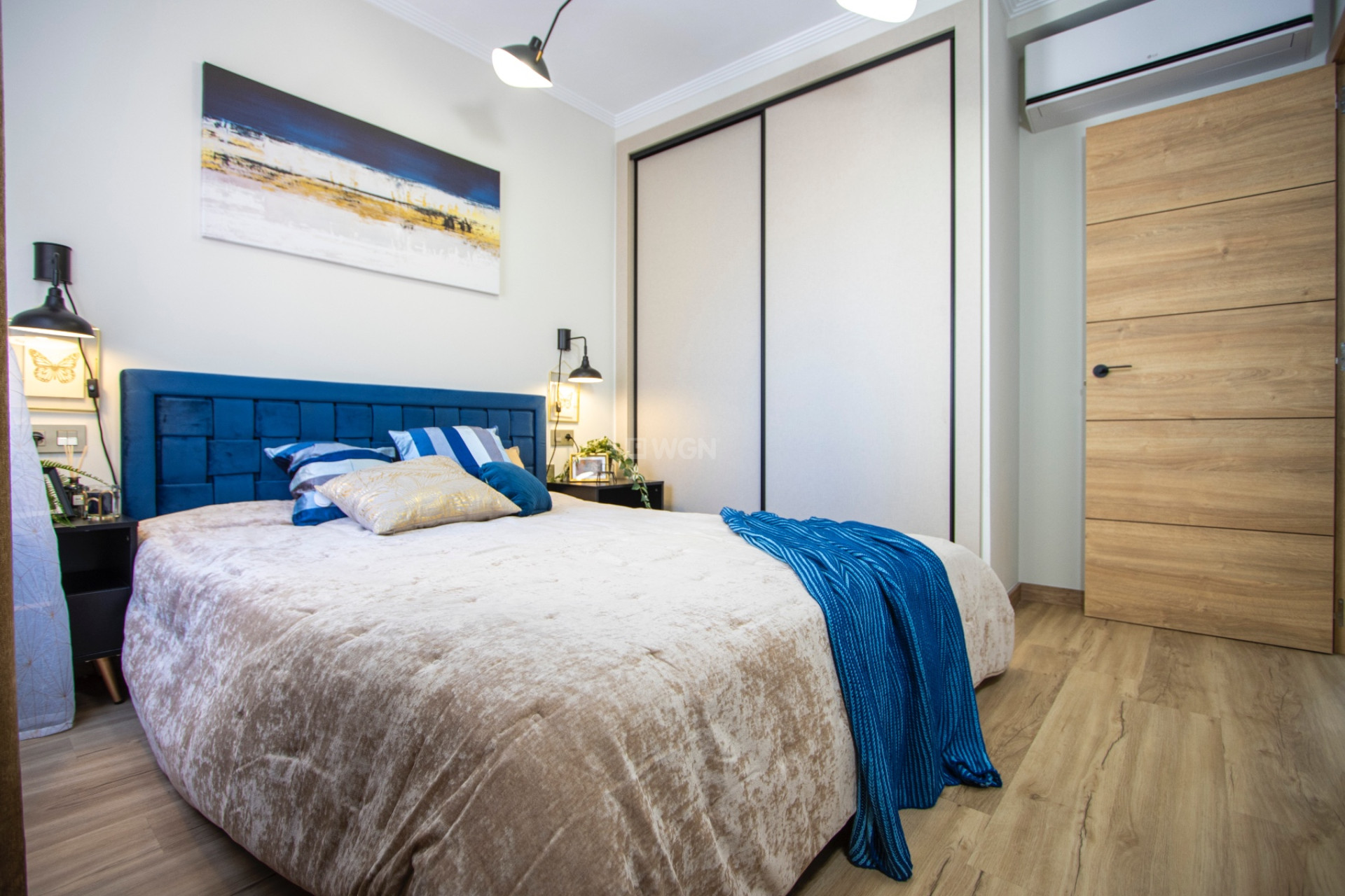 Odsprzedaż - Mieszkanie w bloku - Torrevieja - Costa Blanca