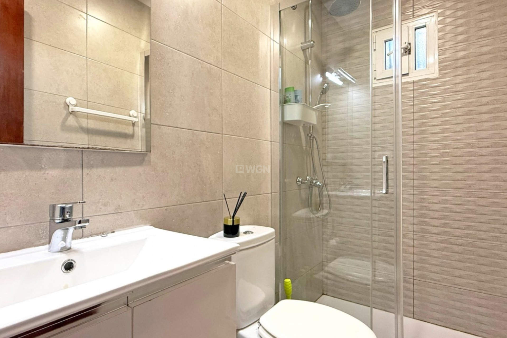 Odsprzedaż - Mieszkanie w bloku - Torrevieja - Costa Blanca