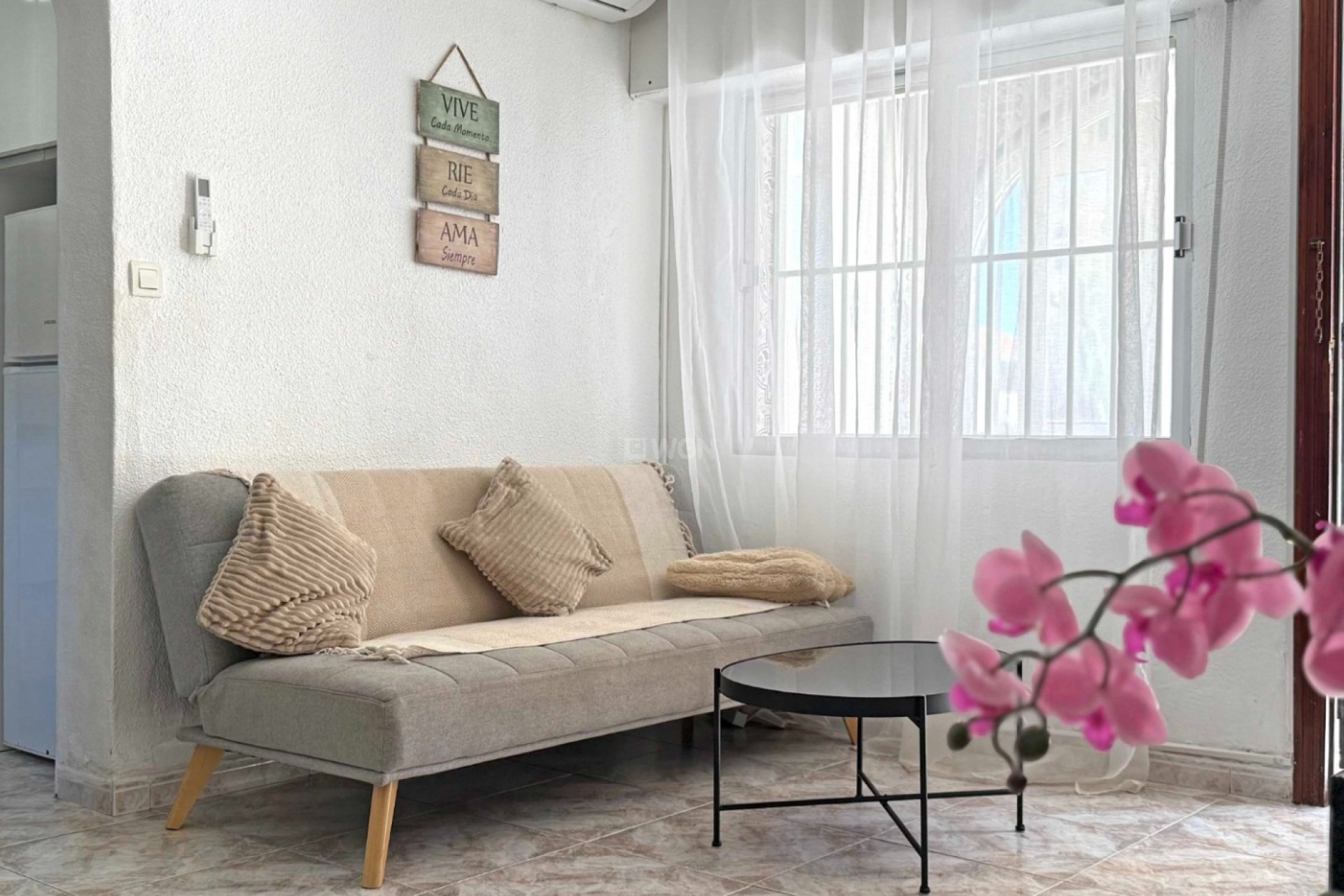 Odsprzedaż - Mieszkanie w bloku - Torrevieja - Costa Blanca