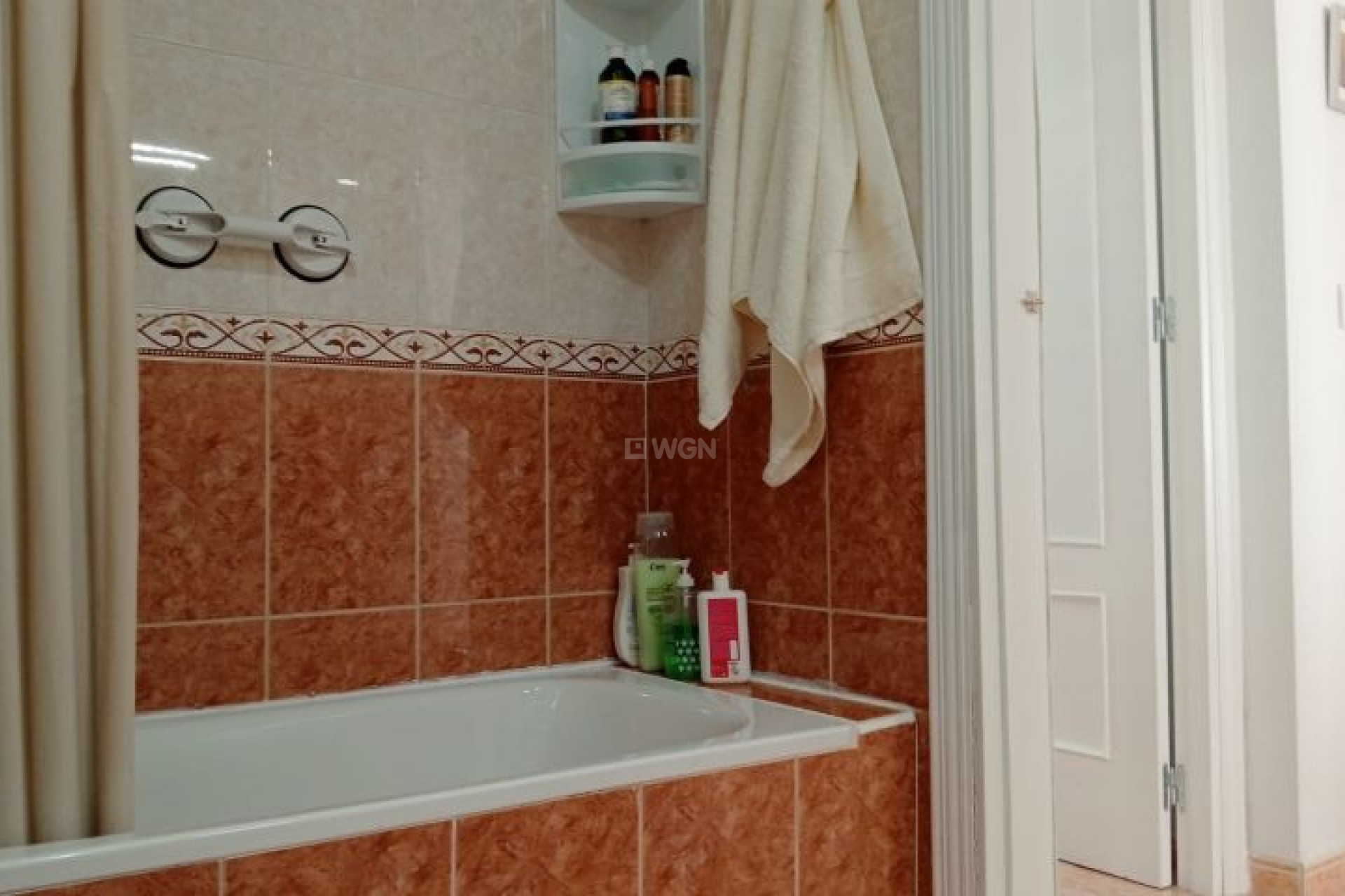 Odsprzedaż - Mieszkanie w bloku - Torrevieja - Costa Blanca