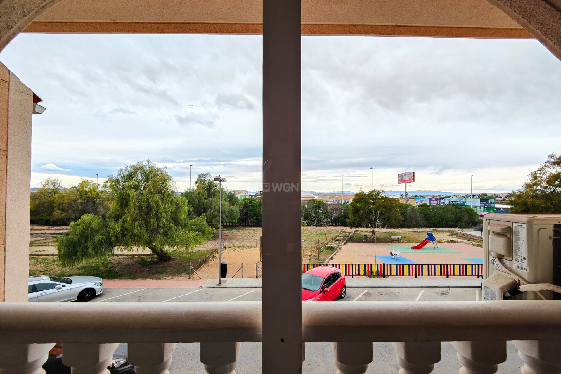 Odsprzedaż - Mieszkanie w bloku - Torrevieja - Costa Blanca