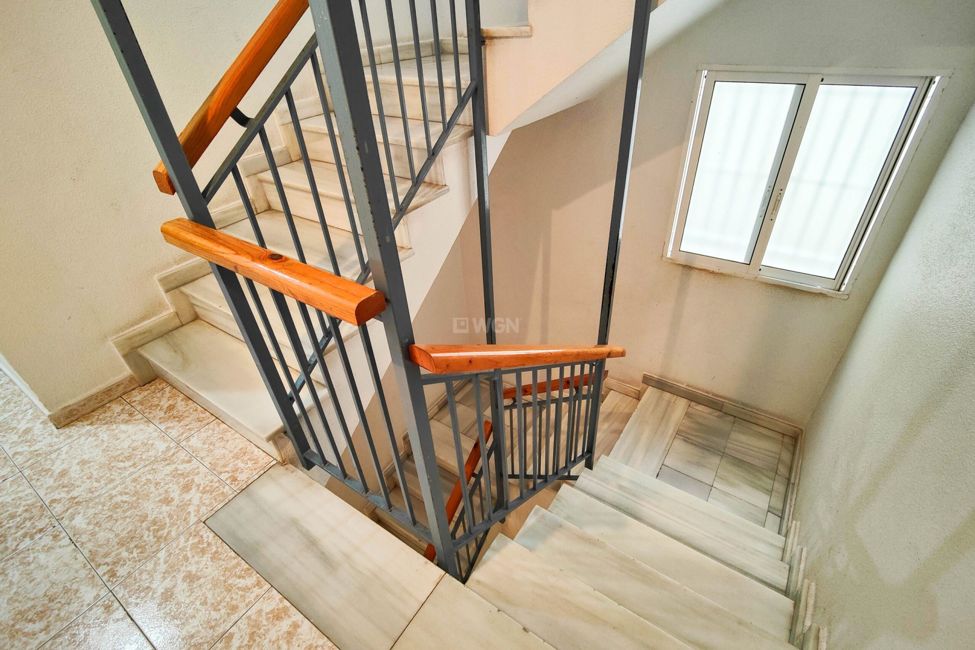 Odsprzedaż - Mieszkanie w bloku - Torrevieja - Costa Blanca