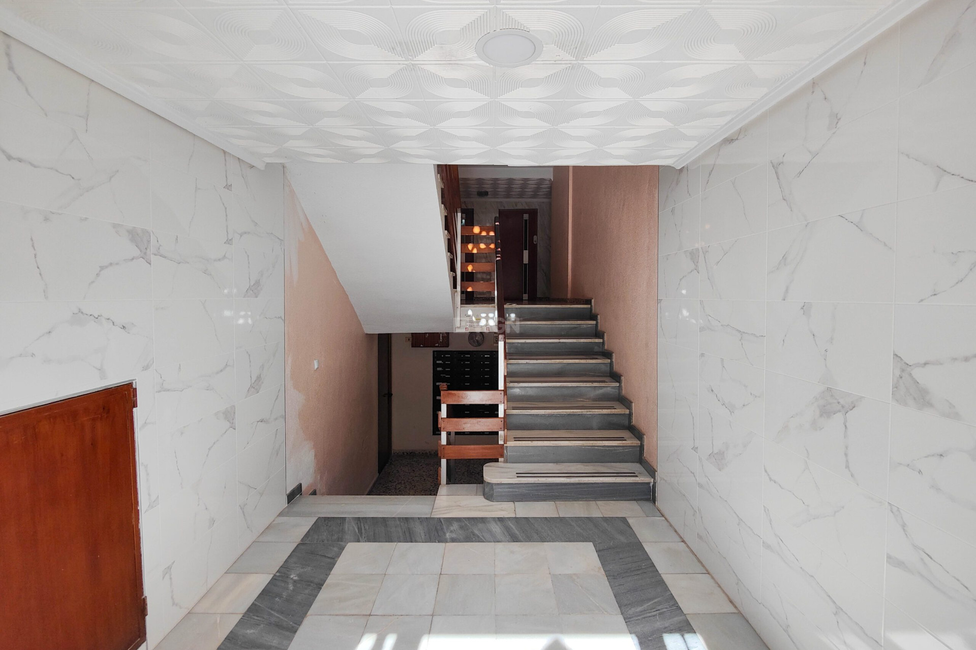 Odsprzedaż - Mieszkanie w bloku - Torrevieja - Costa Blanca