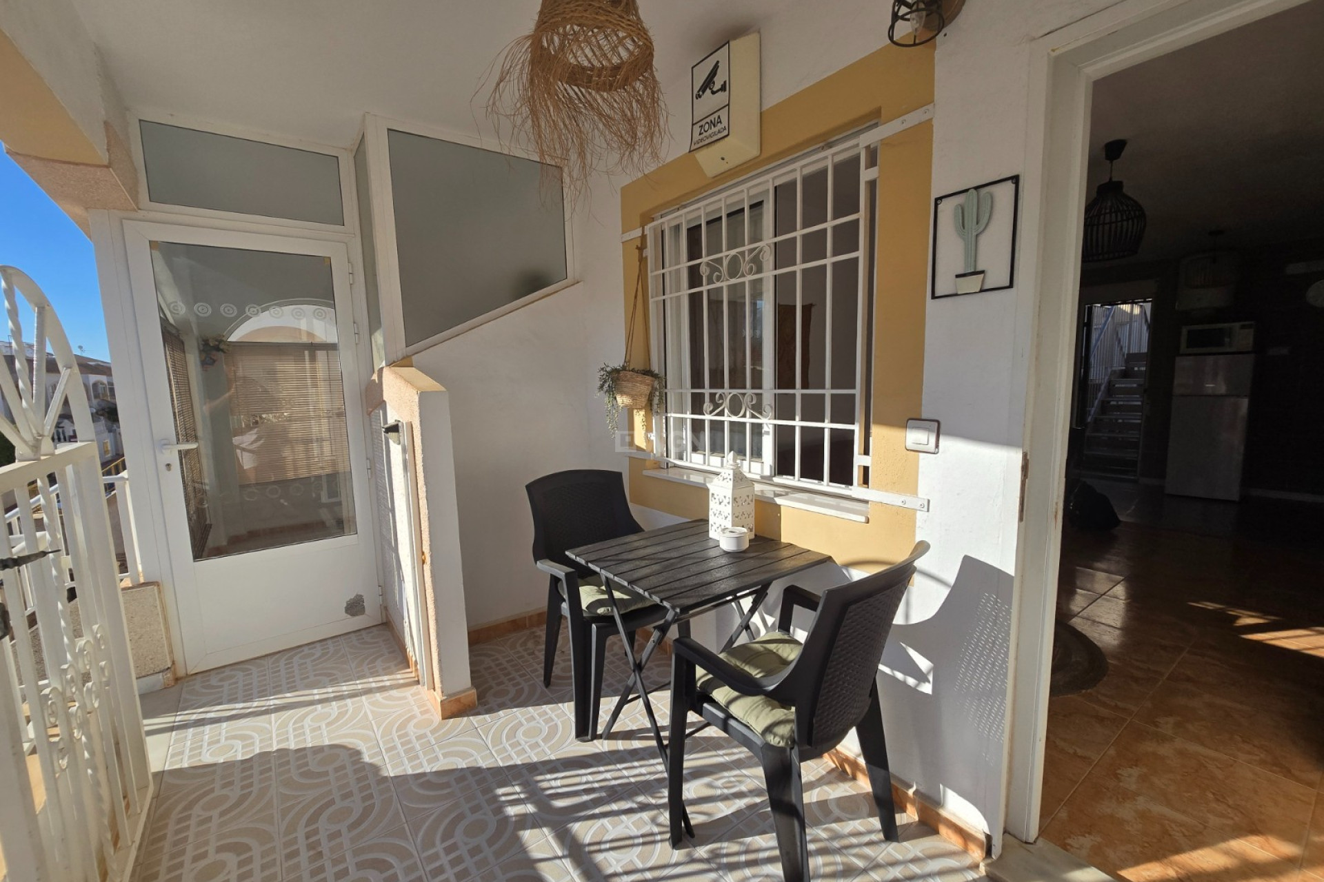 Odsprzedaż - Mieszkanie w bloku - Torrevieja - Costa Blanca