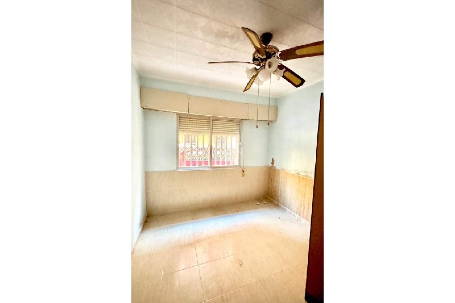 Odsprzedaż - Mieszkanie w bloku - Torrevieja - Costa Blanca