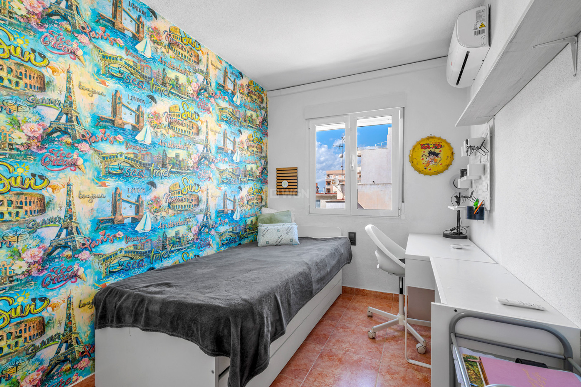 Odsprzedaż - Mieszkanie w bloku - Torrevieja - Costa Blanca