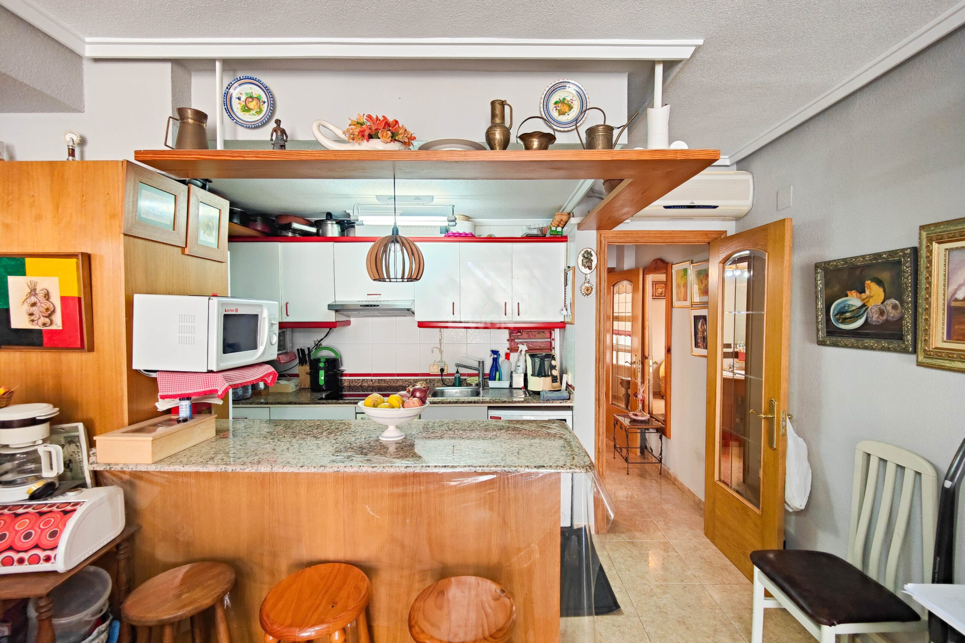 Odsprzedaż - Mieszkanie w bloku - Torrevieja - Costa Blanca