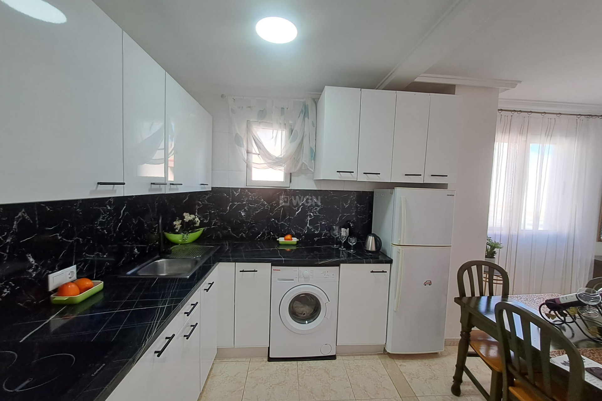 Odsprzedaż - Mieszkanie w bloku - Torrevieja - Costa Blanca