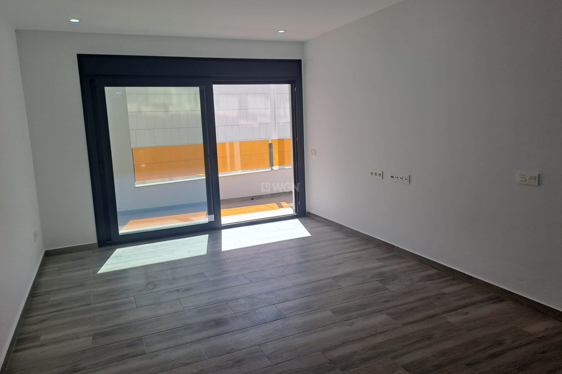 Odsprzedaż - Mieszkanie w bloku - Torrevieja - Costa Blanca