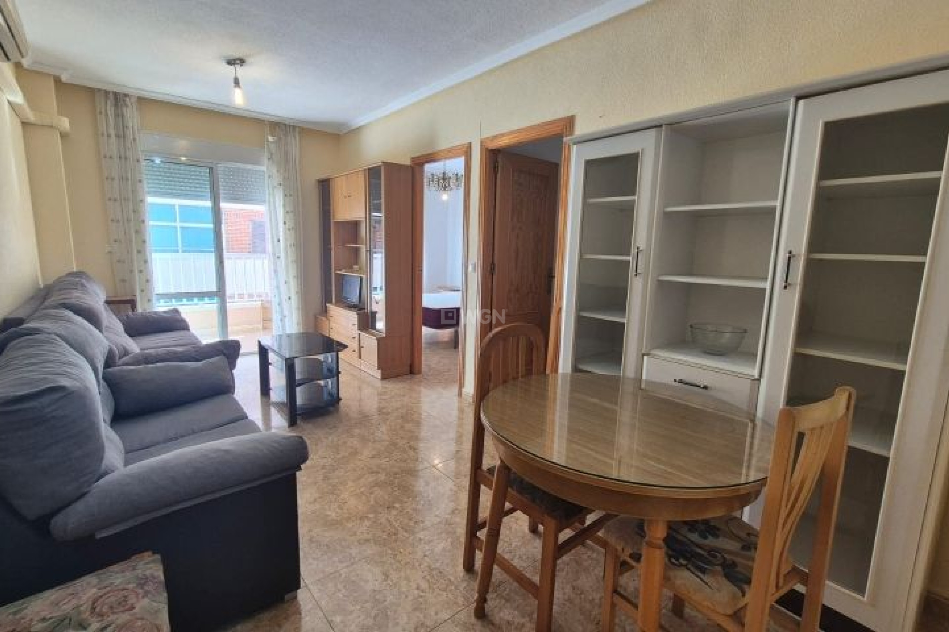 Odsprzedaż - Mieszkanie w bloku - Torrevieja - Costa Blanca