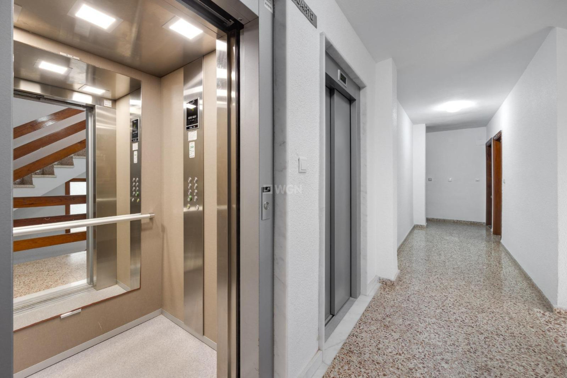 Odsprzedaż - Mieszkanie w bloku - Torrevieja - Costa Blanca