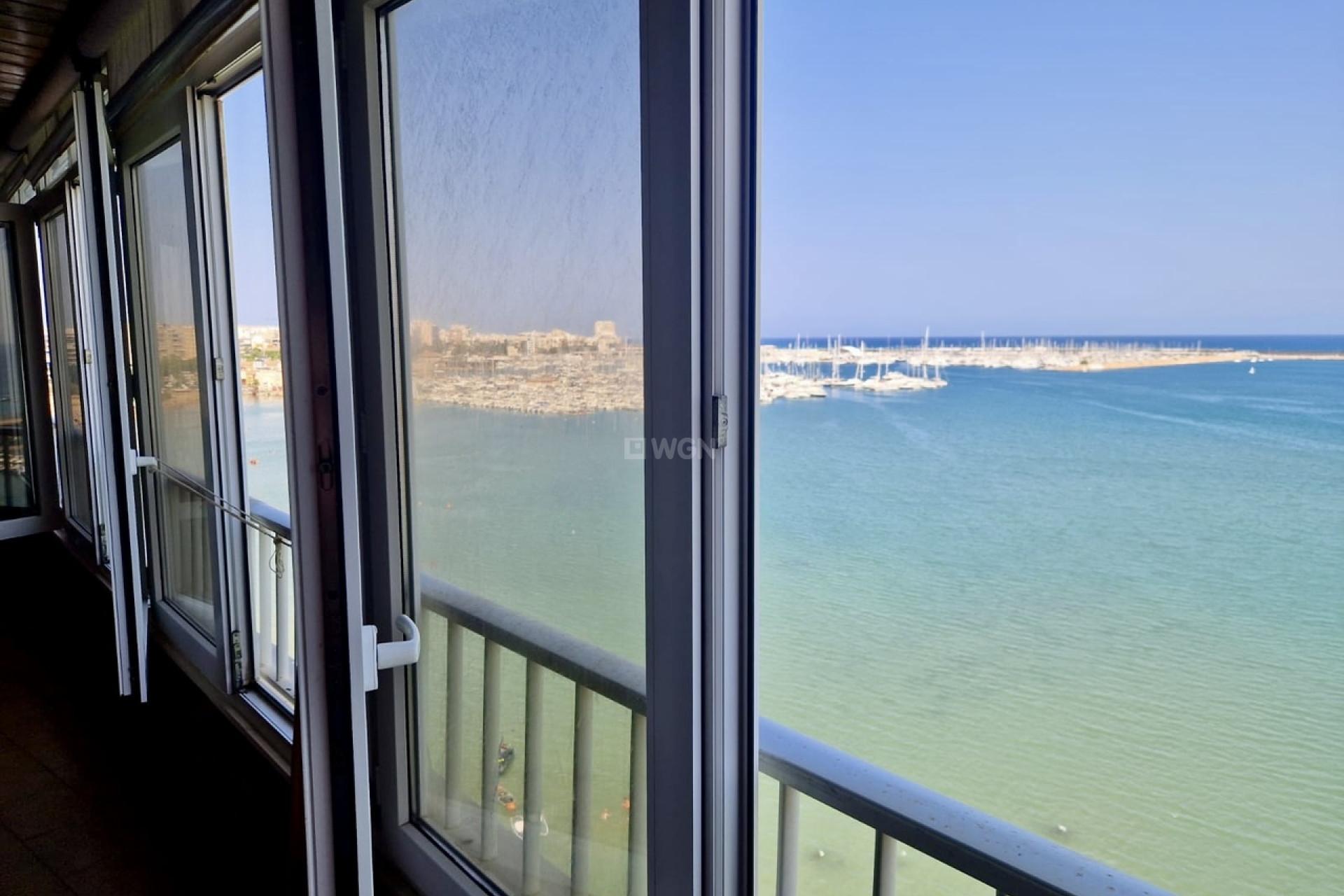 Odsprzedaż - Mieszkanie w bloku - Torrevieja - Costa Blanca