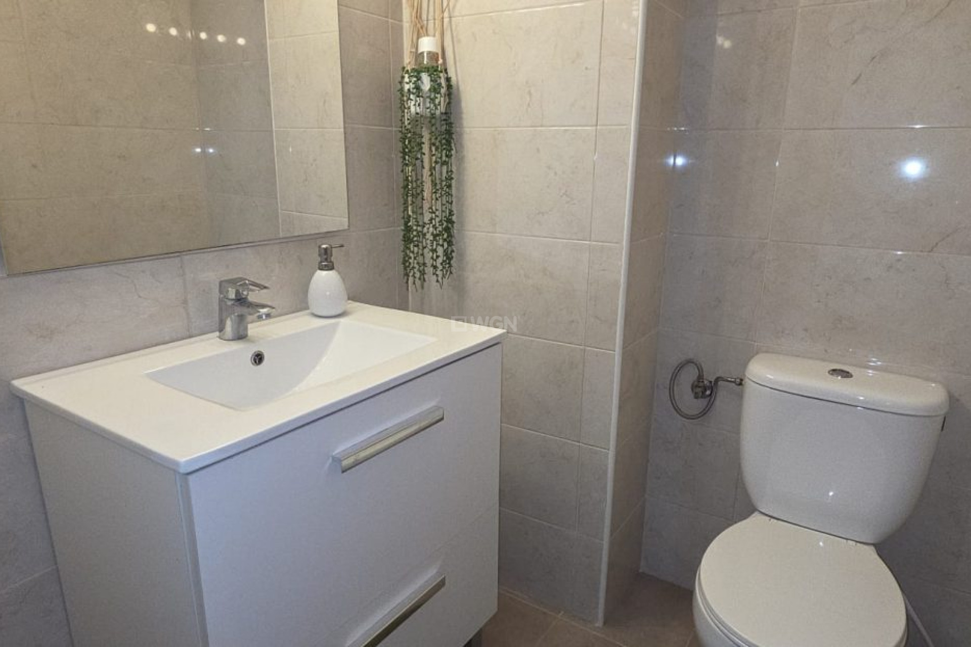 Odsprzedaż - Mieszkanie w bloku - Torrevieja - Costa Blanca