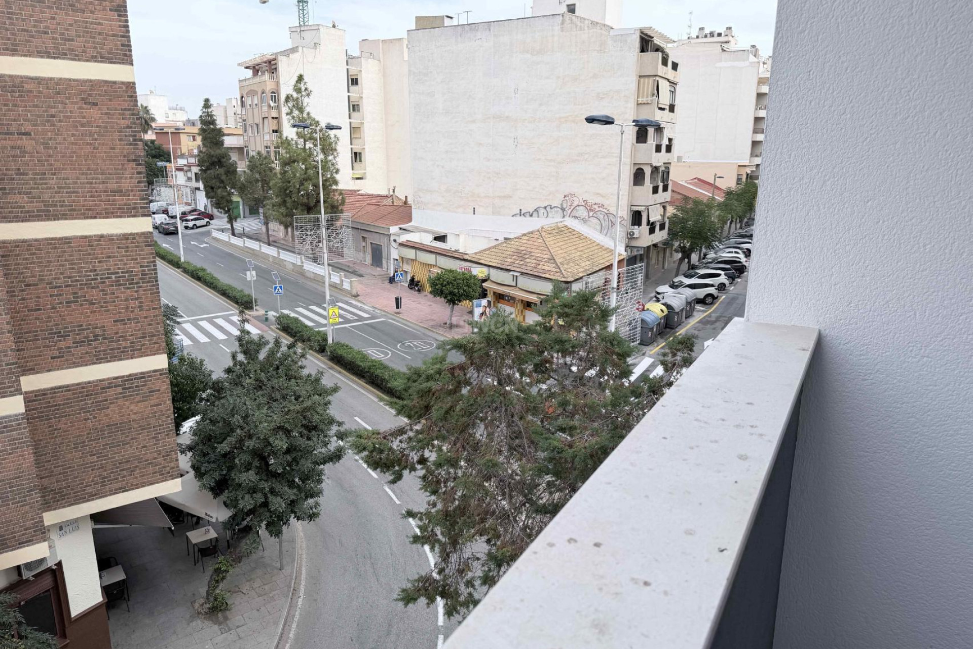 Odsprzedaż - Mieszkanie w bloku - Torrevieja - Costa Blanca