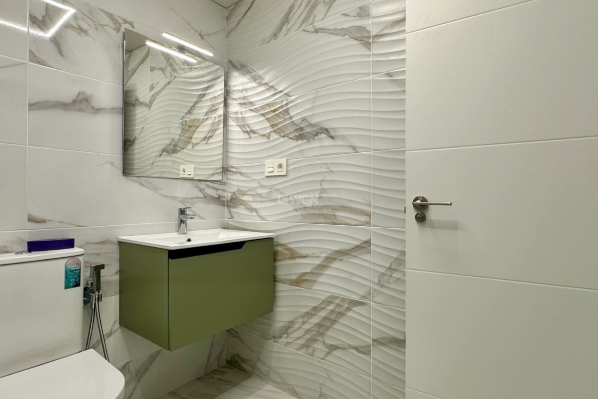 Odsprzedaż - Mieszkanie w bloku - Torrevieja - Costa Blanca