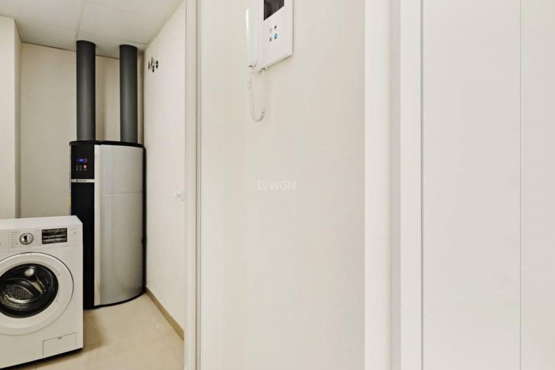 Odsprzedaż - Mieszkanie w bloku - Torrevieja - Costa Blanca