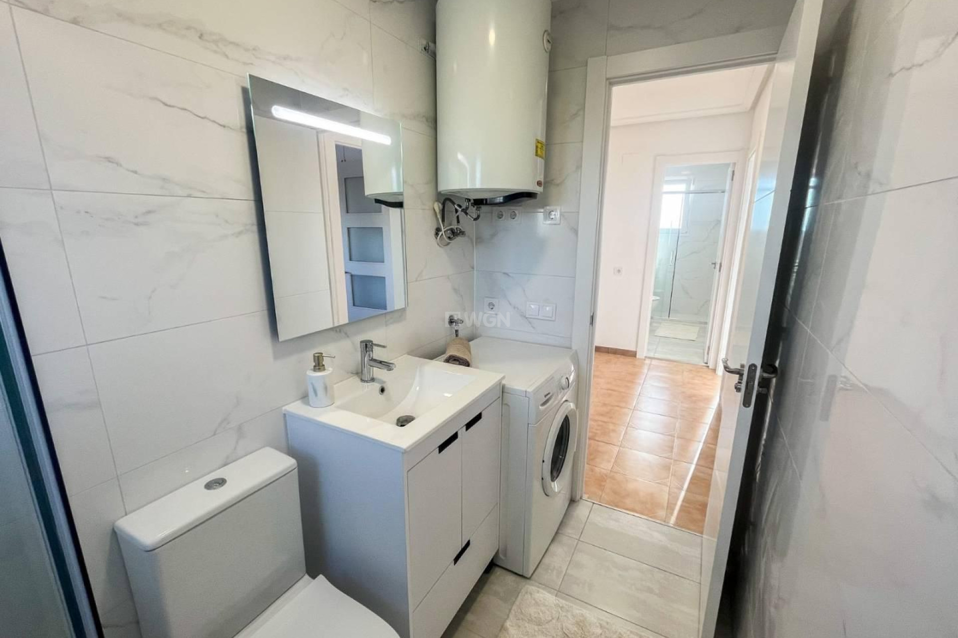 Odsprzedaż - Mieszkanie w bloku - Torrevieja - Costa Blanca