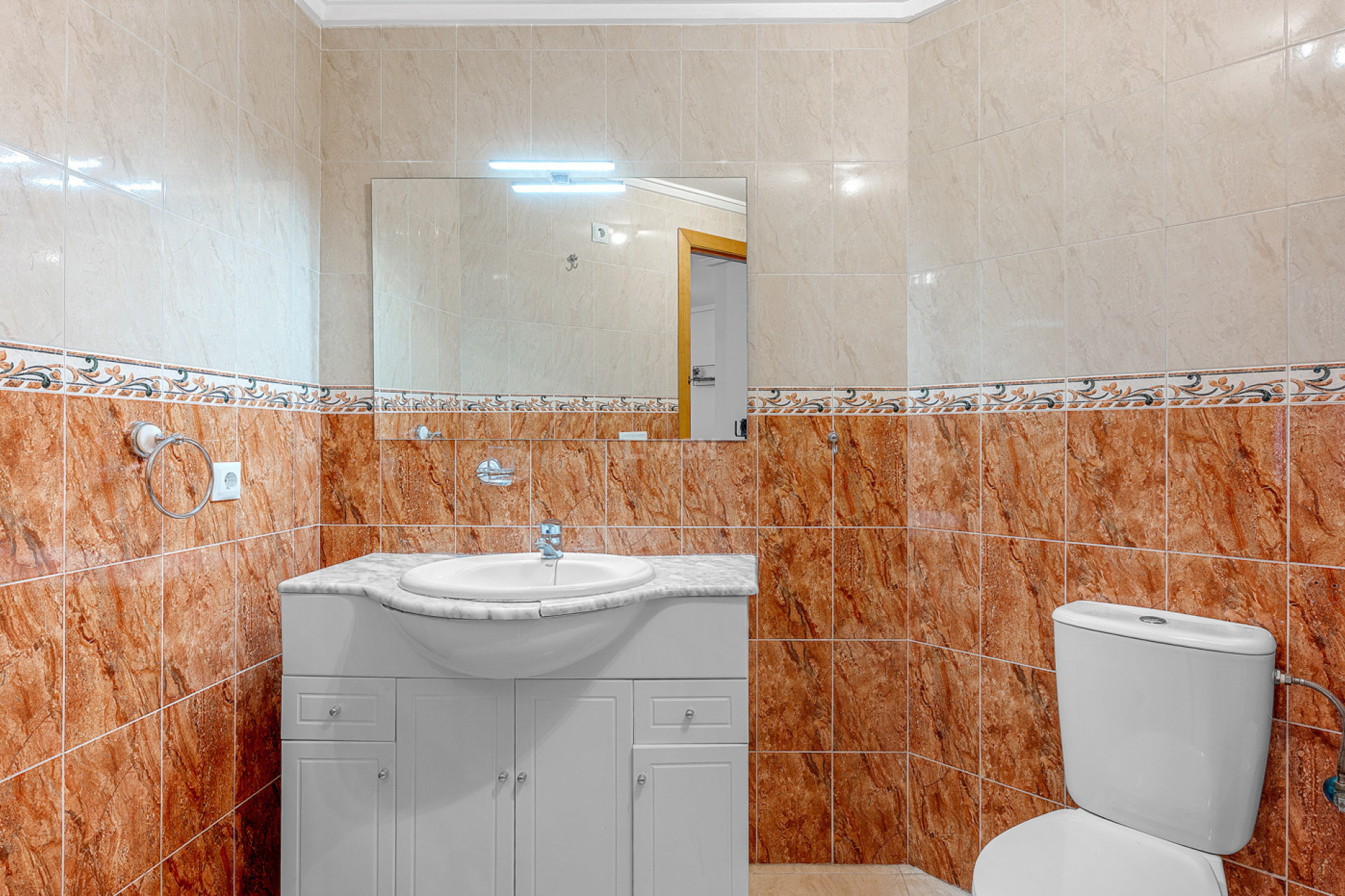 Odsprzedaż - Mieszkanie w bloku - Torrevieja - Costa Blanca