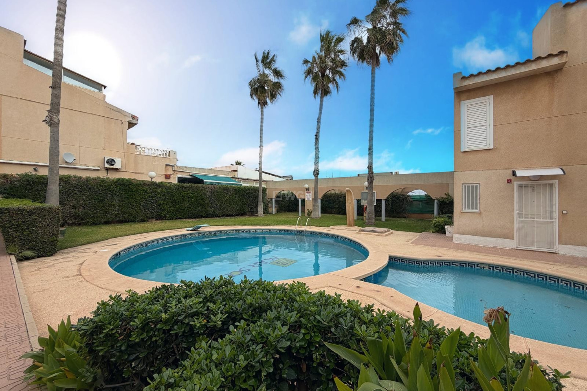 Odsprzedaż - Mieszkanie w bloku - Torrevieja - Costa Blanca