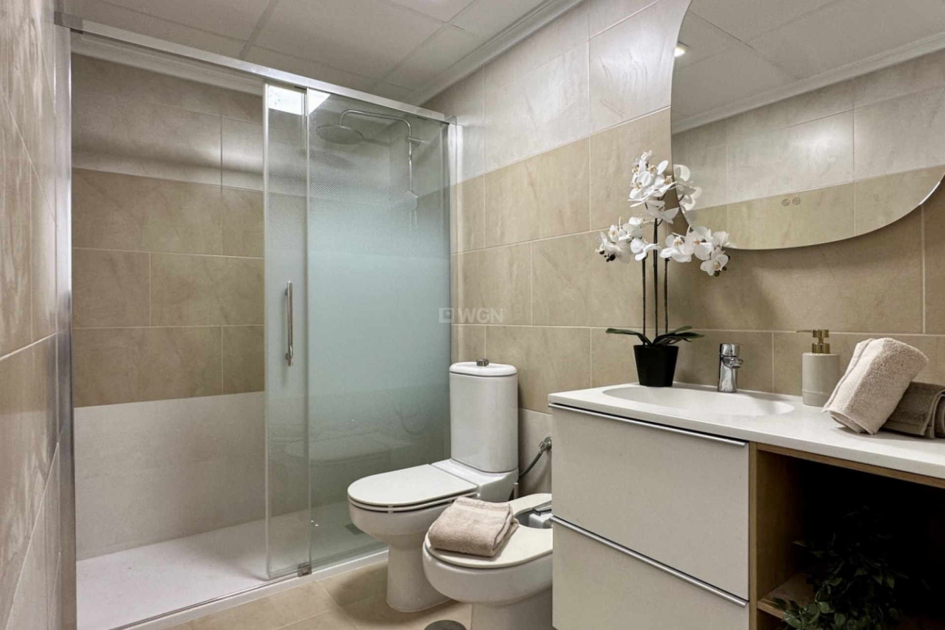 Odsprzedaż - Mieszkanie w bloku - Torrevieja - Costa Blanca