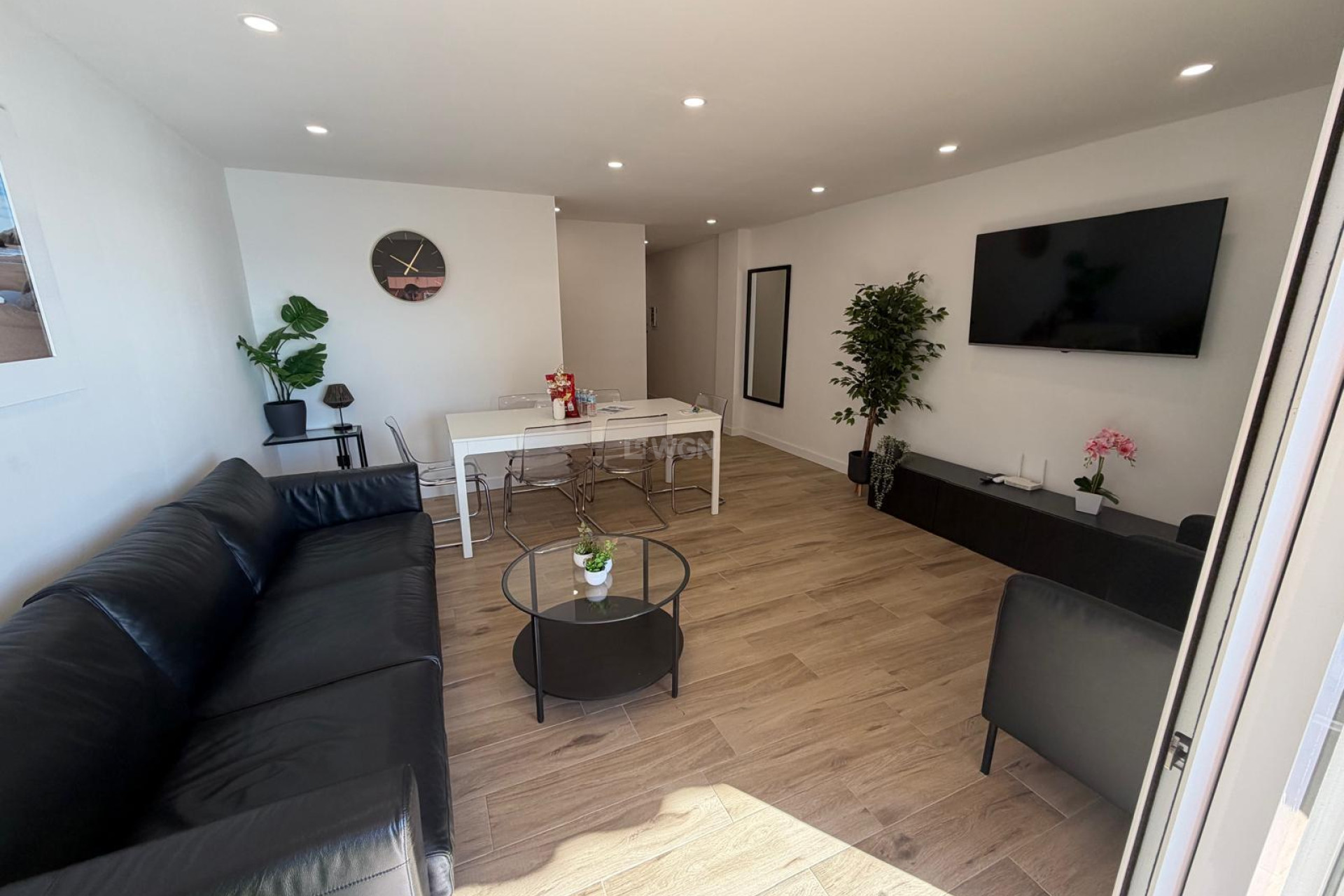 Odsprzedaż - Mieszkanie w bloku - Torrevieja - Costa Blanca