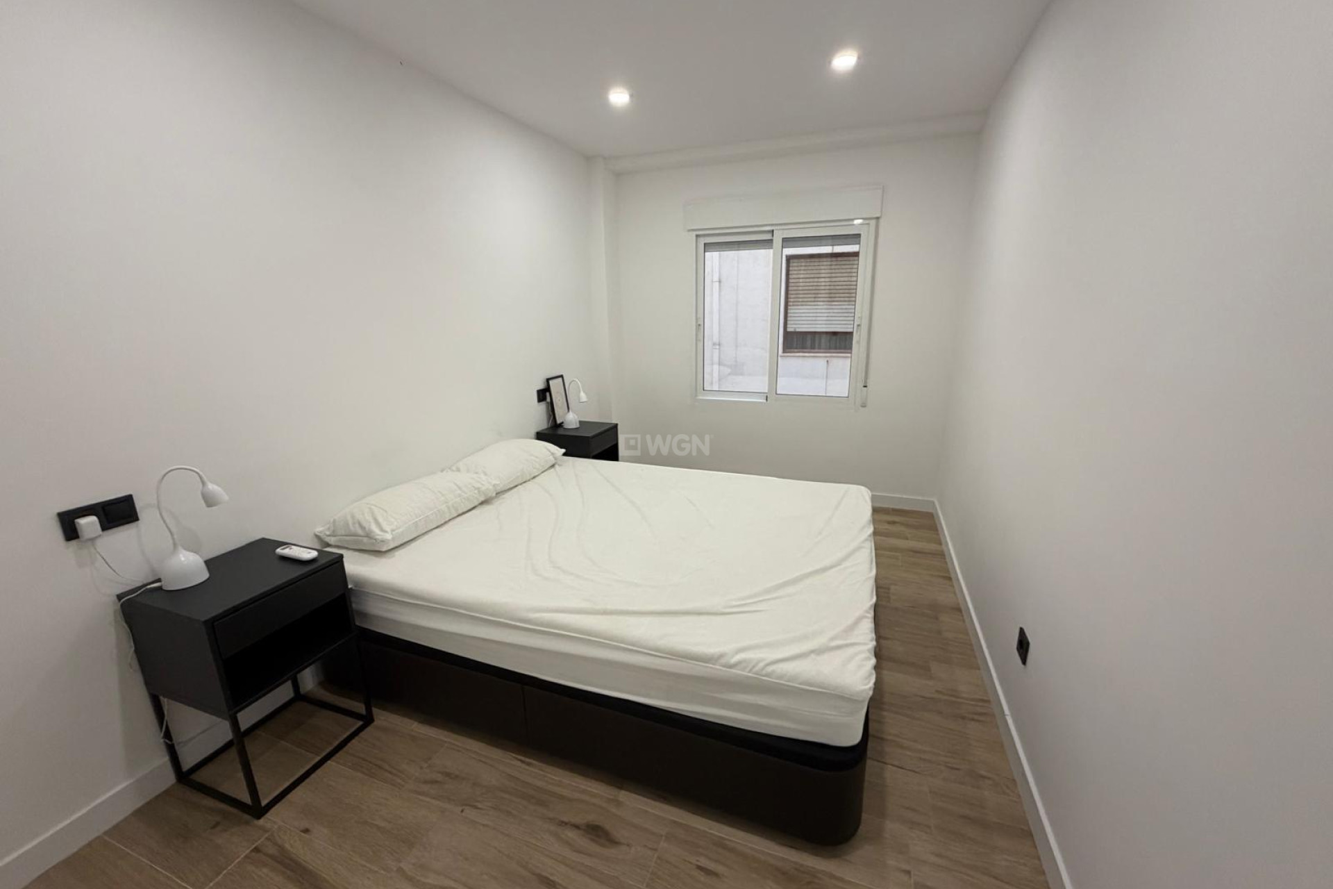 Odsprzedaż - Mieszkanie w bloku - Torrevieja - Costa Blanca