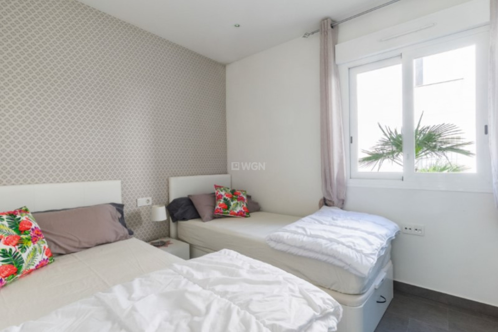 Odsprzedaż - Mieszkanie w bloku - Torrevieja - Costa Blanca