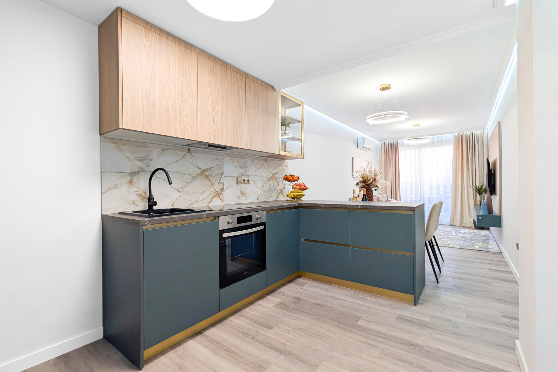 Odsprzedaż - Mieszkanie w bloku - Torrevieja - Costa Blanca