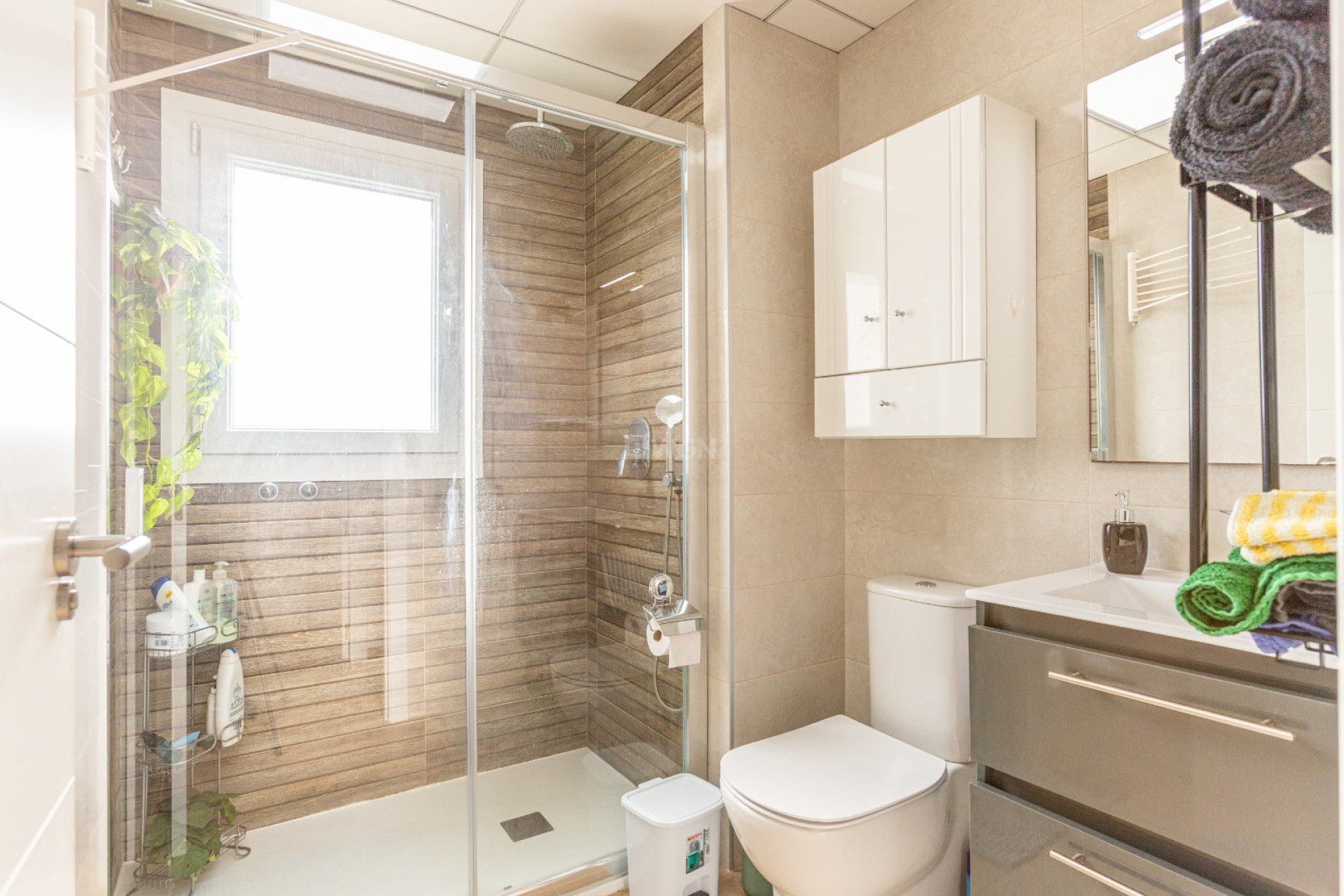 Odsprzedaż - Mieszkanie w bloku - Torrevieja - Costa Blanca