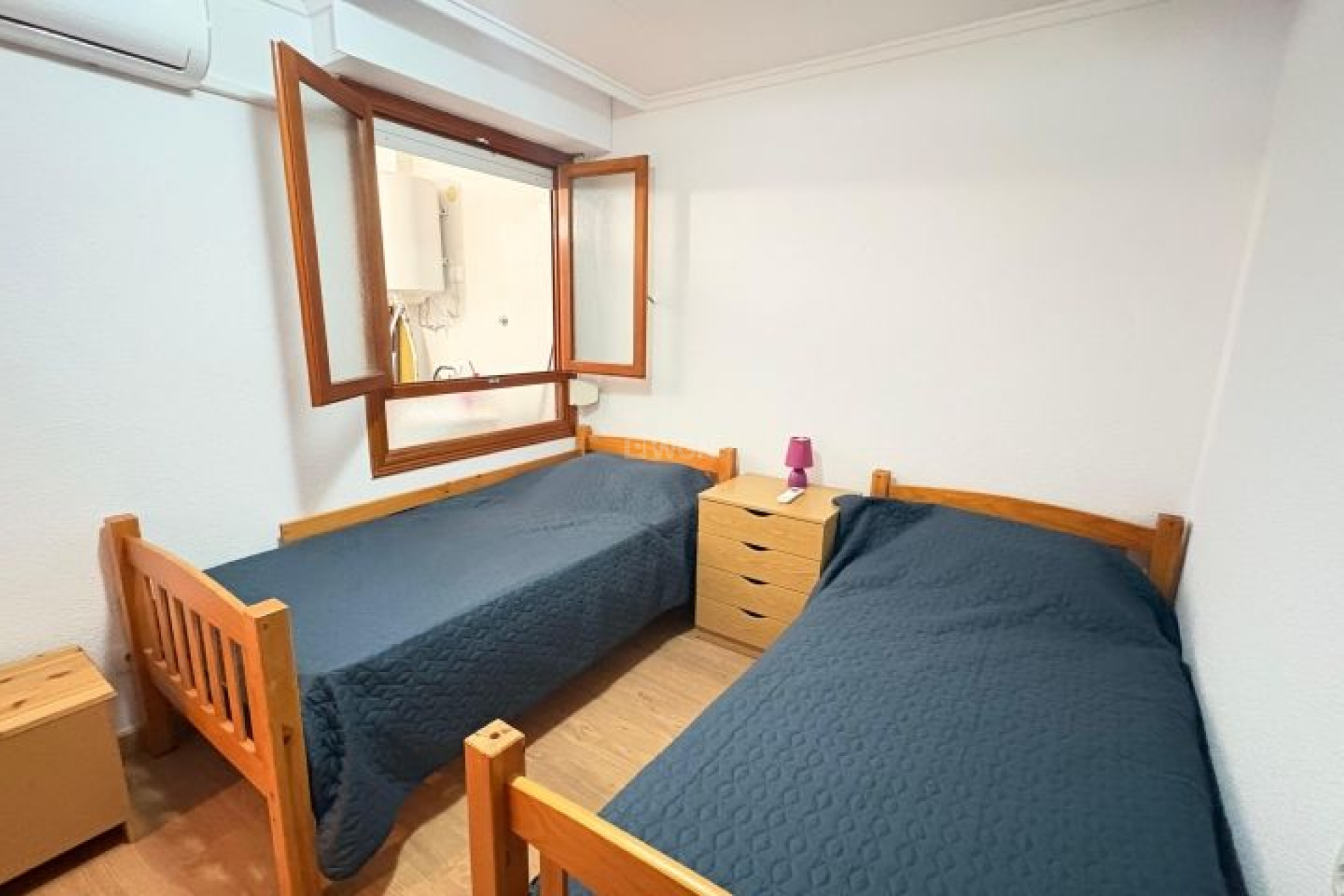 Odsprzedaż - Mieszkanie w bloku - Torrevieja - Costa Blanca