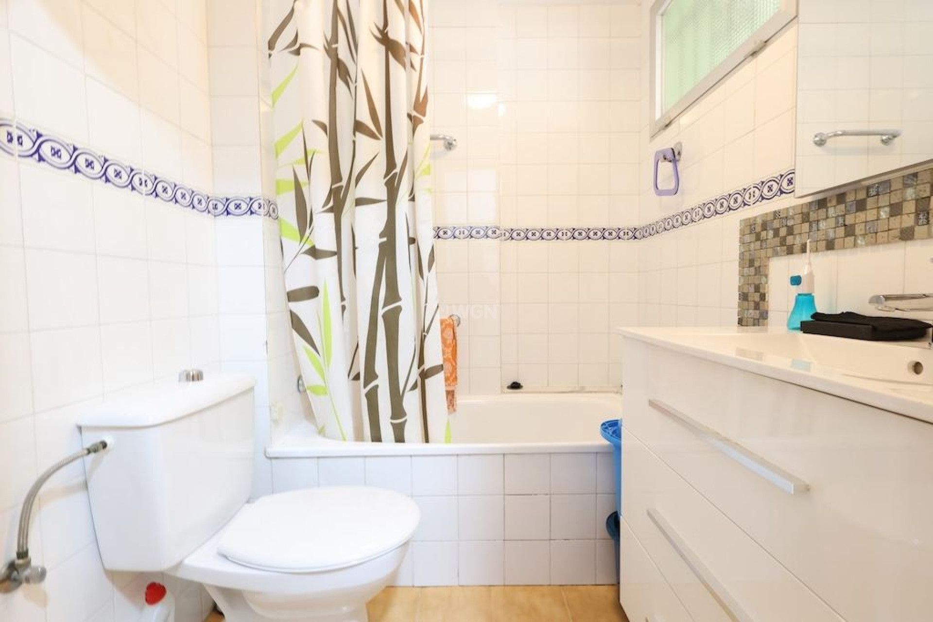 Odsprzedaż - Mieszkanie w bloku - Torrevieja - Costa Blanca