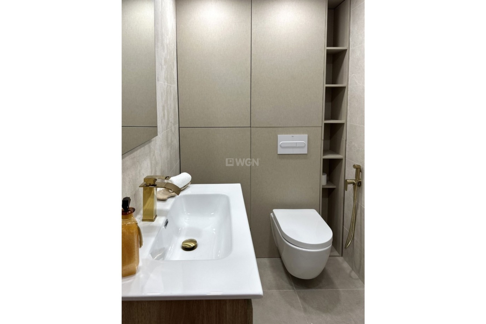 Odsprzedaż - Mieszkanie w bloku - Torrevieja - Costa Blanca