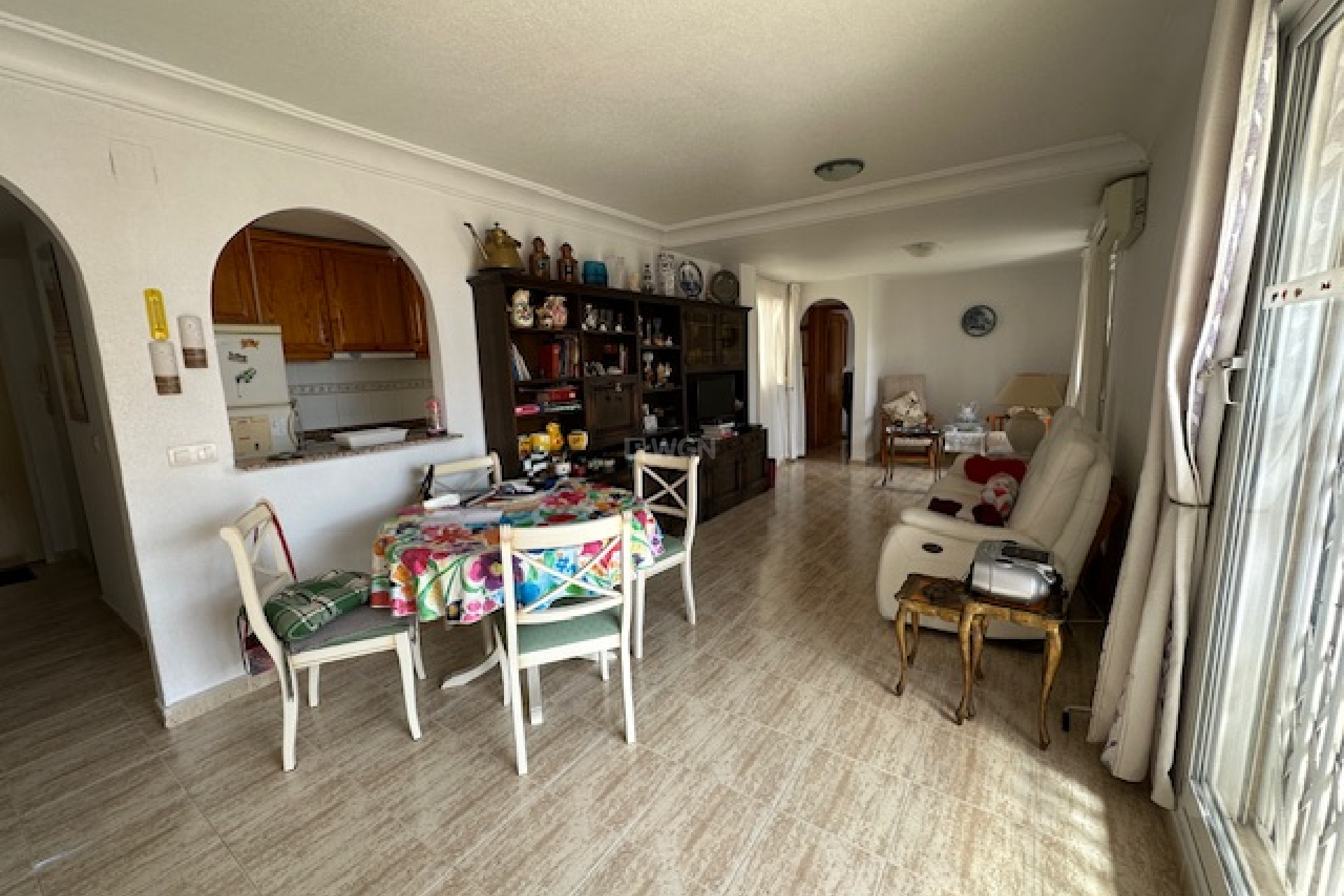 Odsprzedaż - Mieszkanie w bloku - Torrevieja - Costa Blanca