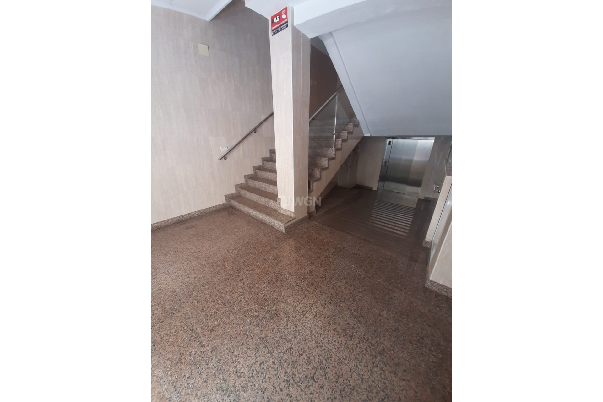 Odsprzedaż - Mieszkanie w bloku - Torrevieja - Costa Blanca