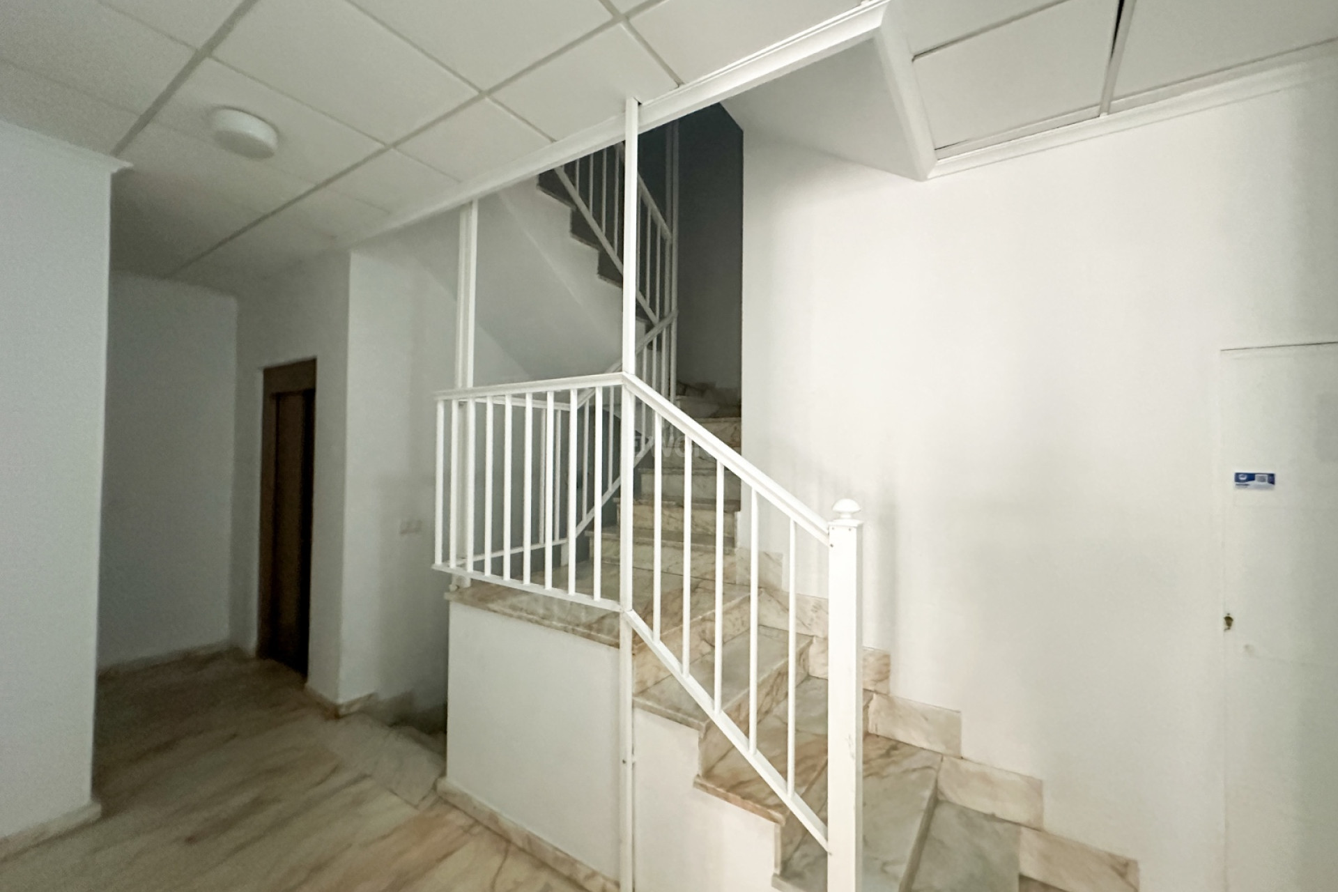 Odsprzedaż - Mieszkanie w bloku - Torrevieja - Costa Blanca