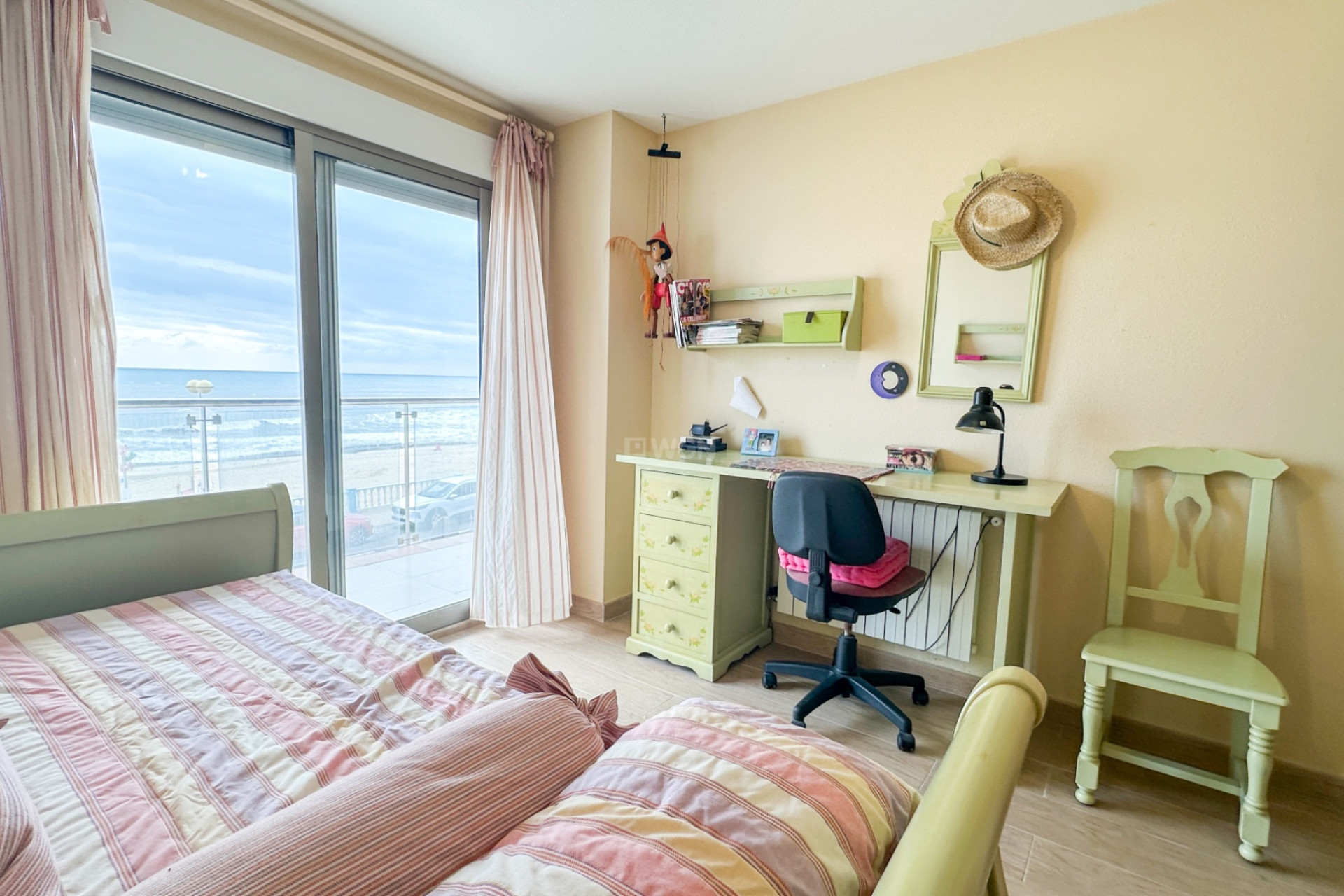 Odsprzedaż - Mieszkanie w bloku - Torrevieja - Costa Blanca