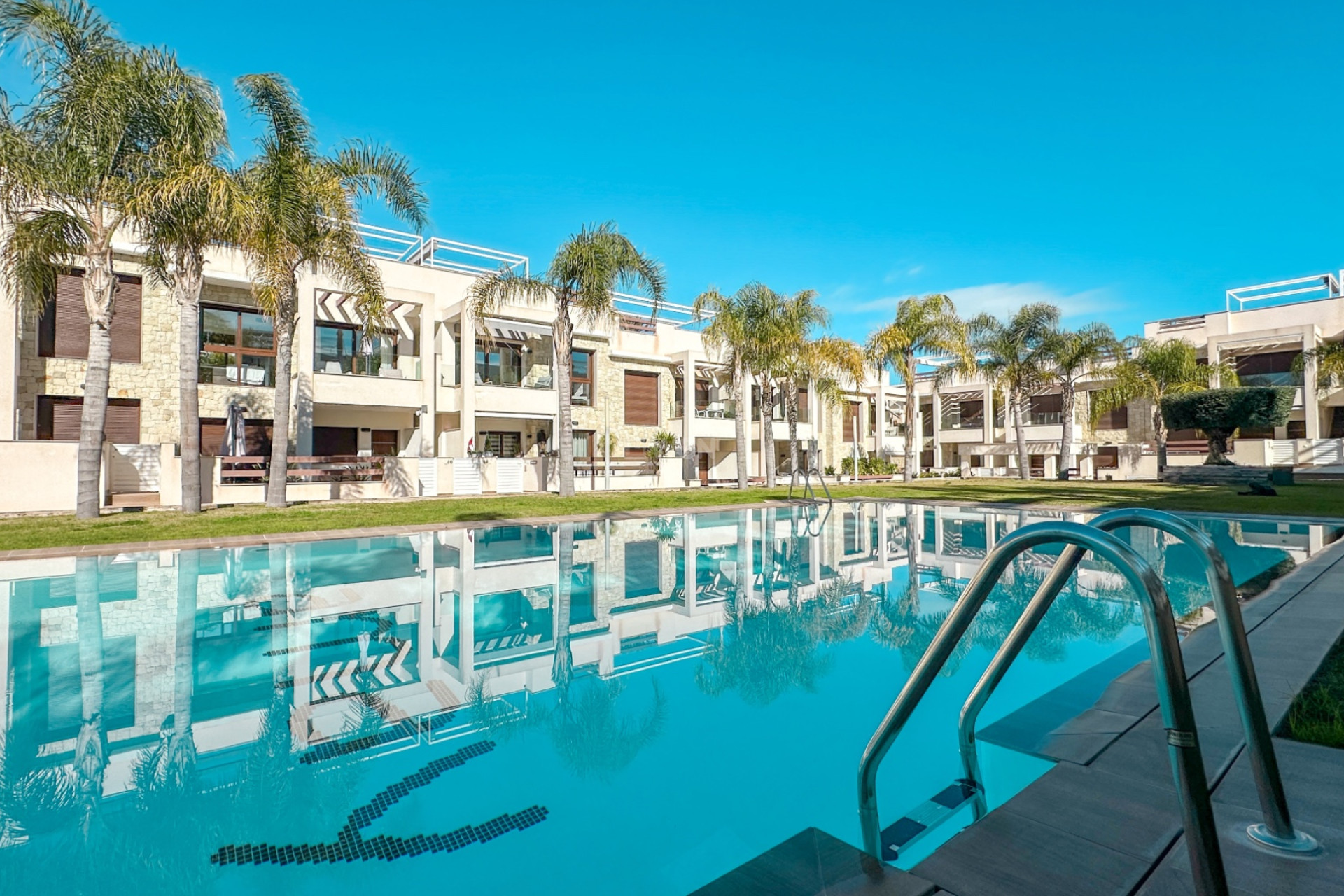 Odsprzedaż - Mieszkanie w bloku - Torrevieja - Costa Blanca