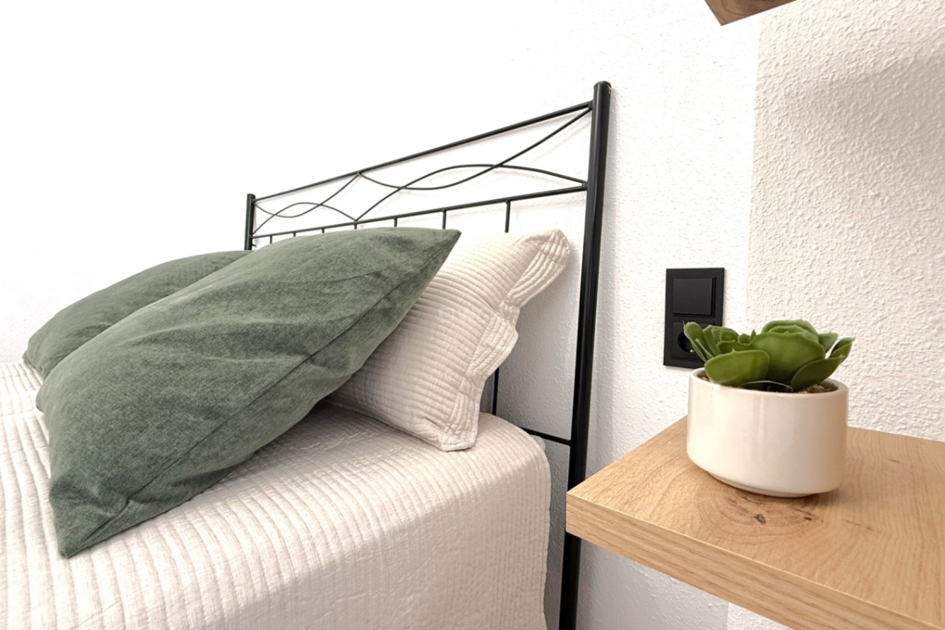 Odsprzedaż - Mieszkanie w bloku - Torrevieja - Costa Blanca