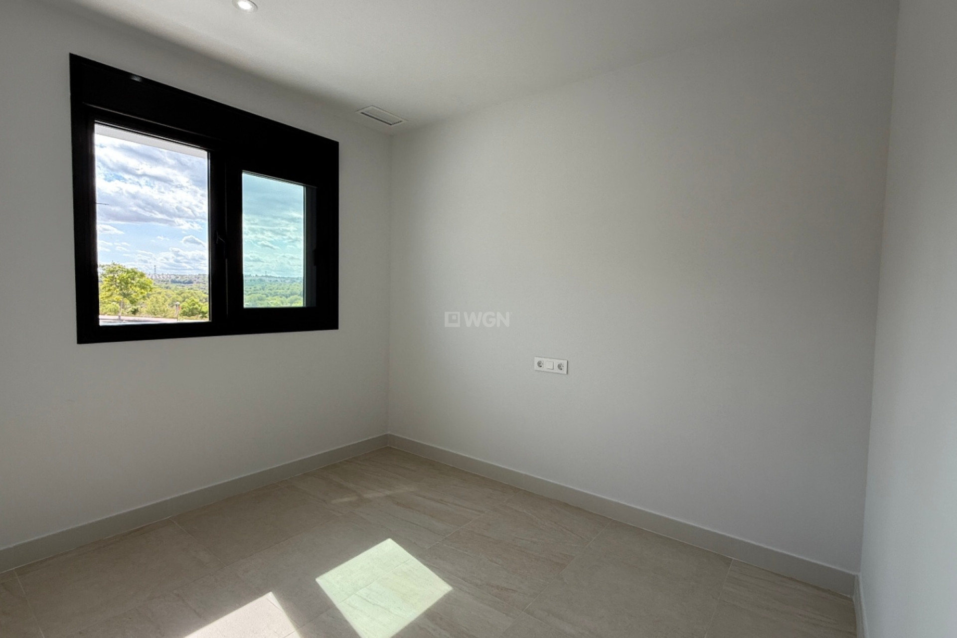 Odsprzedaż - Mieszkanie w bloku - Torrevieja - Costa Blanca