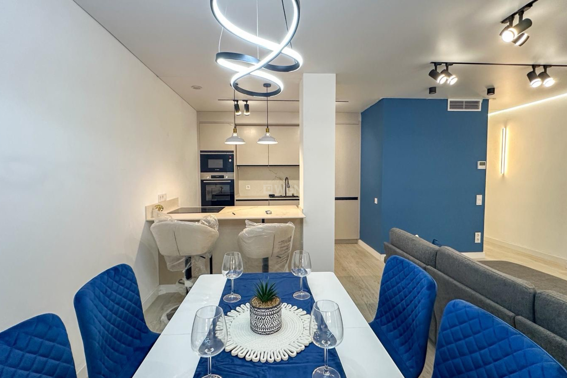 Odsprzedaż - Mieszkanie w bloku - Torrevieja - Costa Blanca