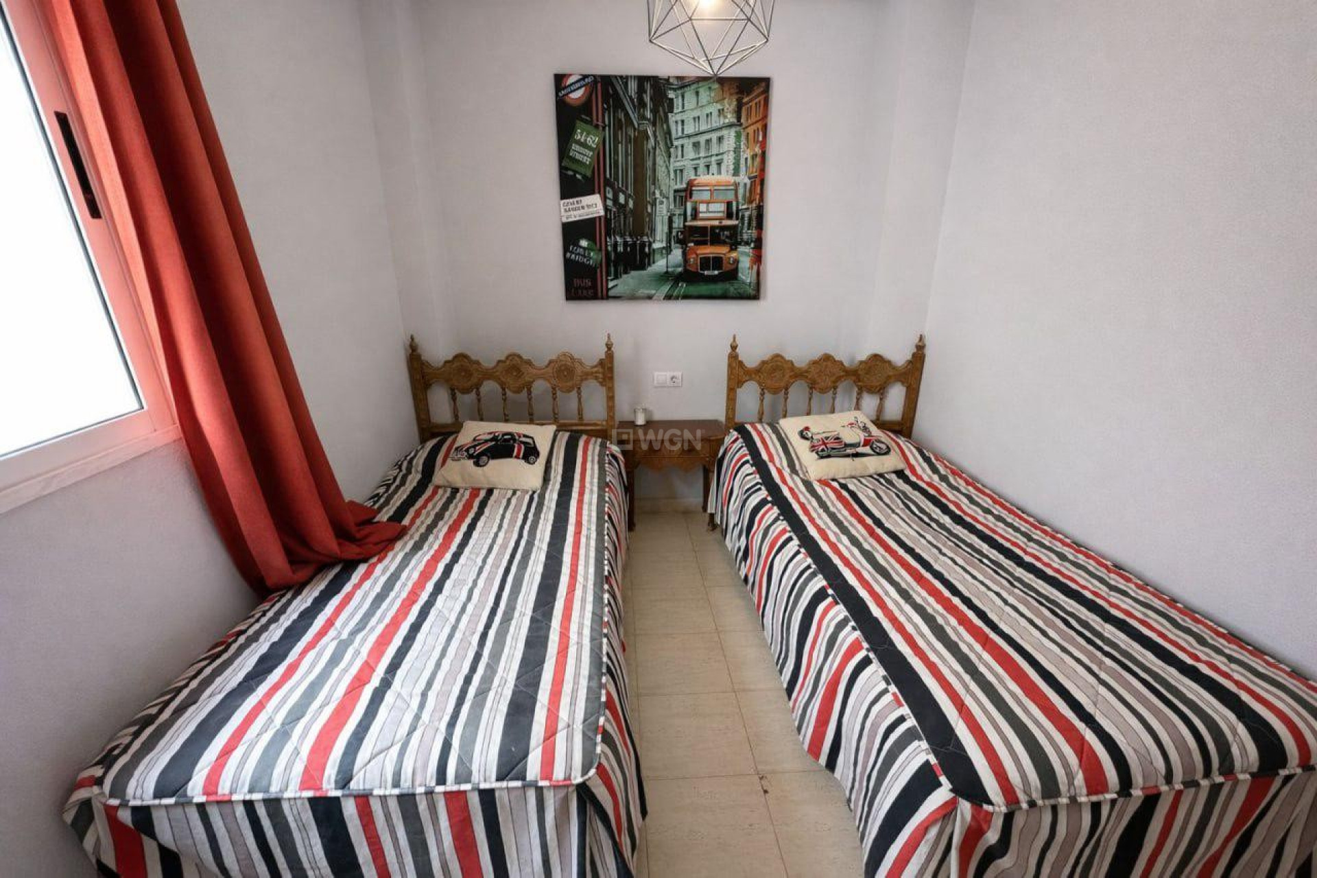 Odsprzedaż - Mieszkanie w bloku - Torrevieja - Costa Blanca