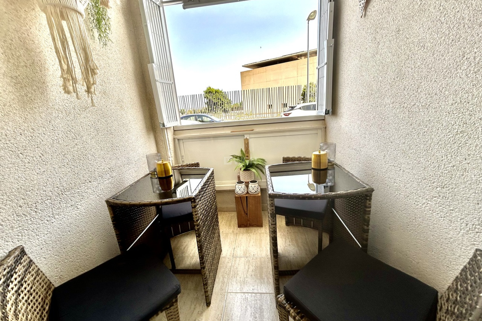 Odsprzedaż - Mieszkanie w bloku - Torrevieja - Costa Blanca