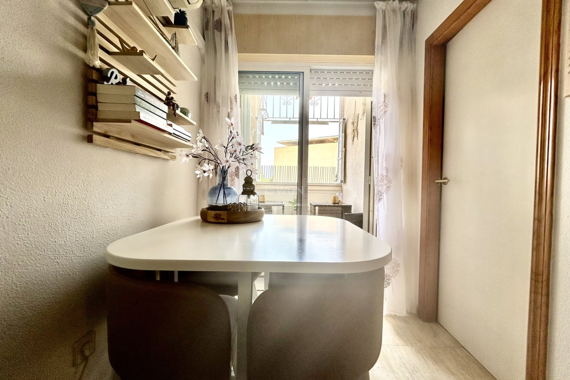 Odsprzedaż - Mieszkanie w bloku - Torrevieja - Costa Blanca