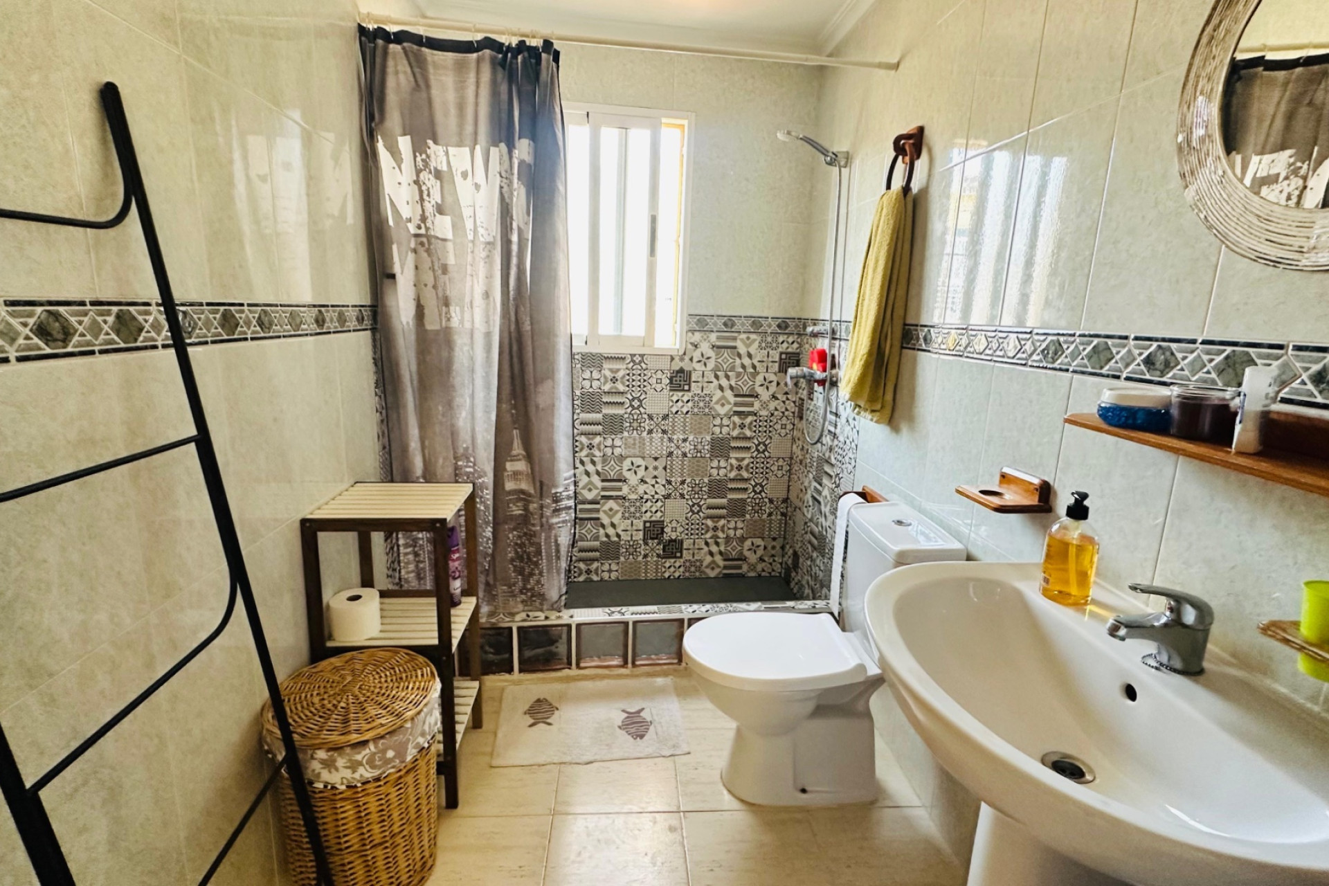 Odsprzedaż - Mieszkanie w bloku - Torrevieja - Costa Blanca