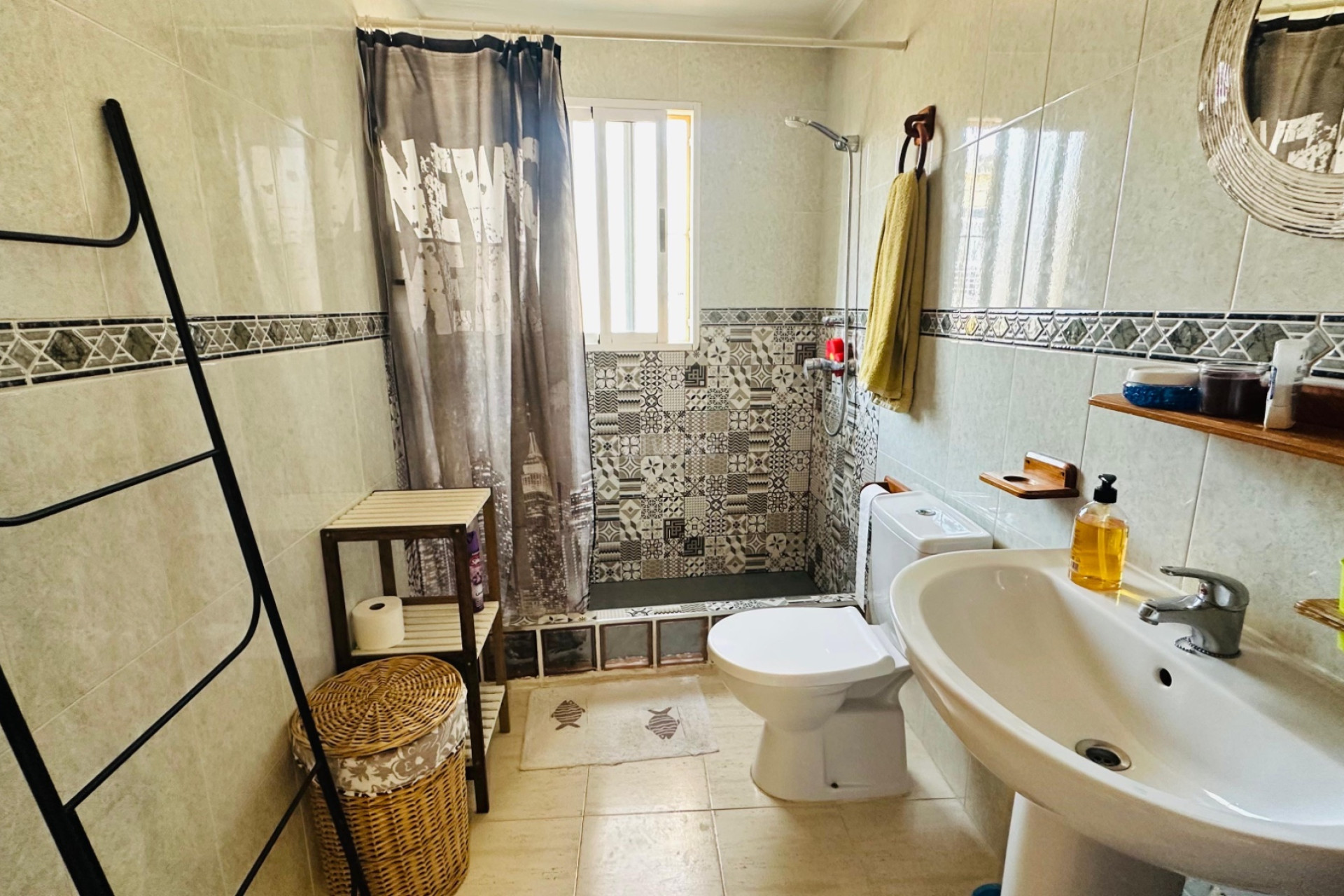 Odsprzedaż - Mieszkanie w bloku - Torrevieja - Costa Blanca