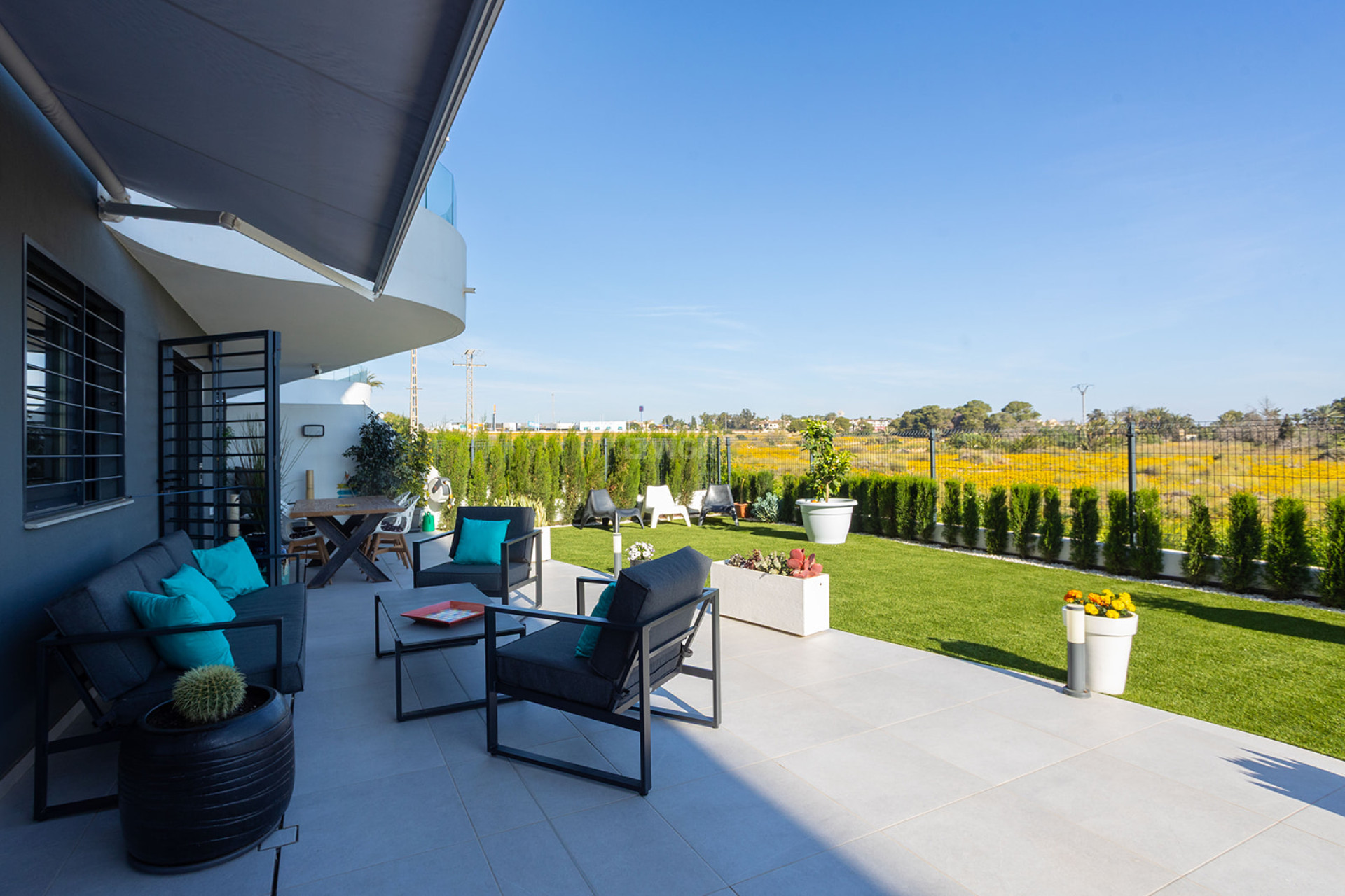 Odsprzedaż - Mieszkanie w bloku - Torrevieja - Costa Blanca