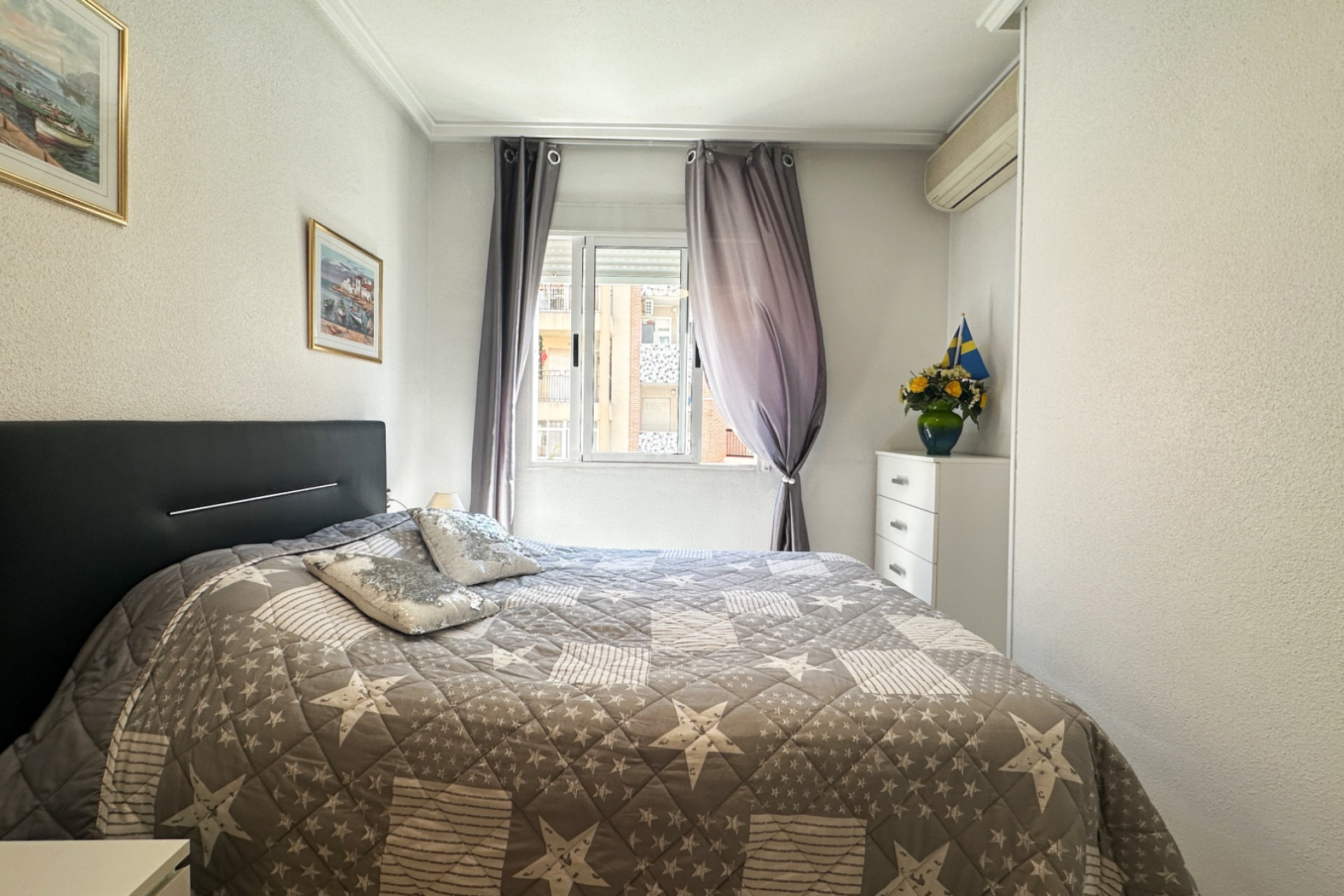 Odsprzedaż - Mieszkanie w bloku - Torrevieja - Costa Blanca